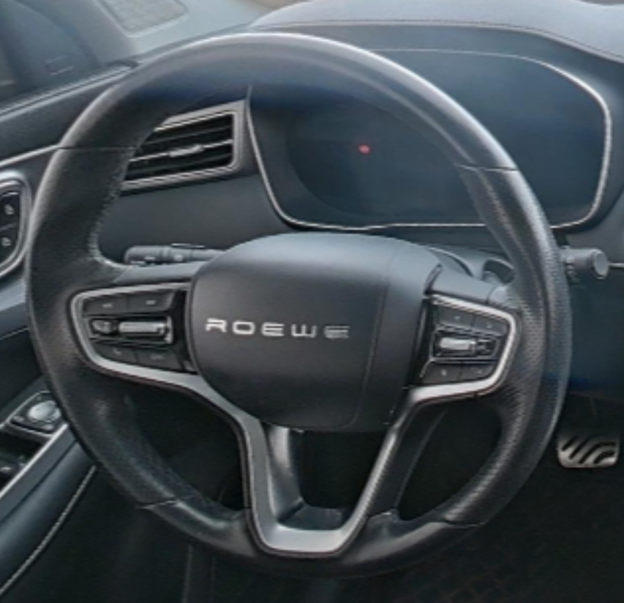 Roewe RX5 2020 — фото 10