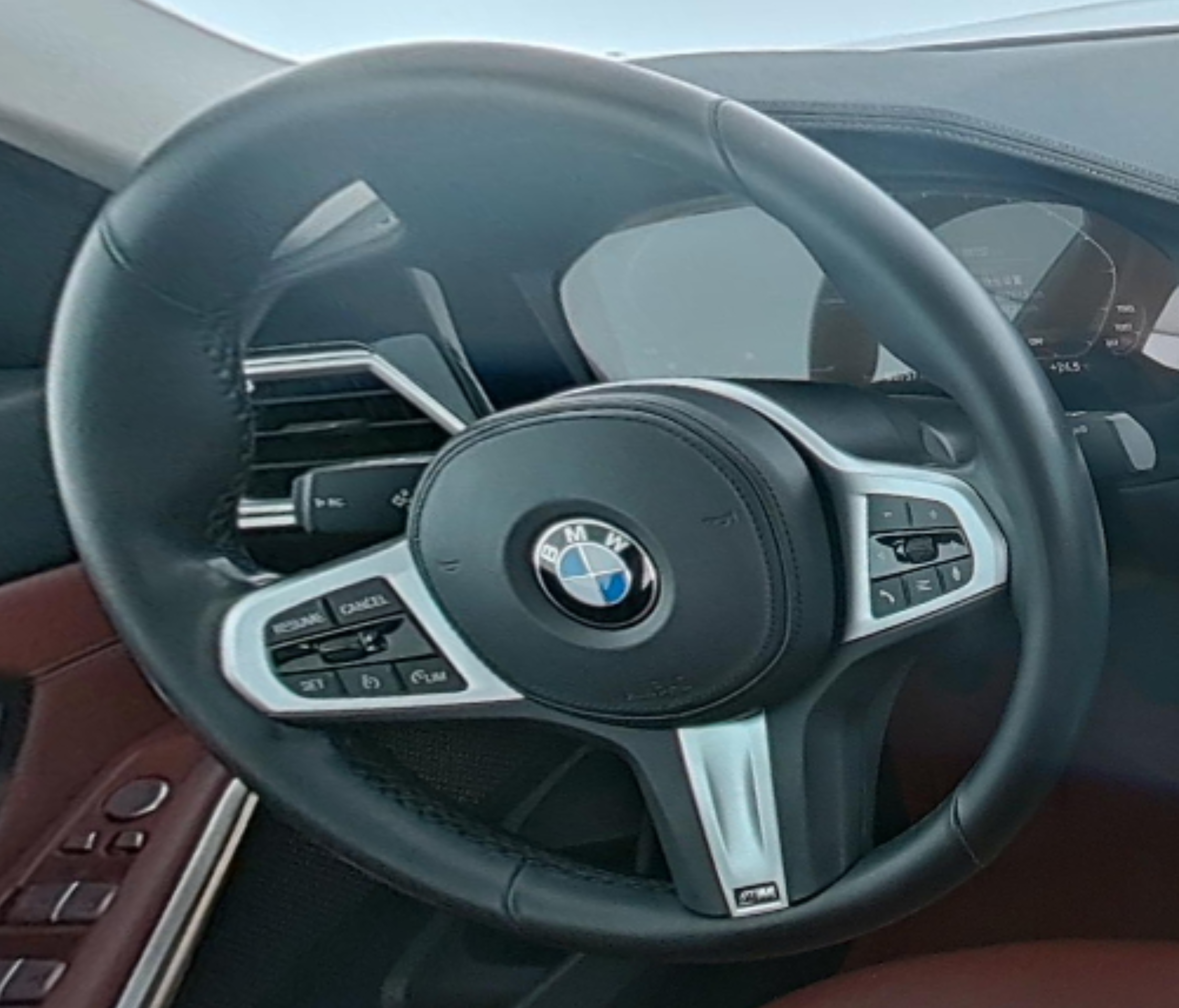 BMW 3 Series 2022 — фото 10