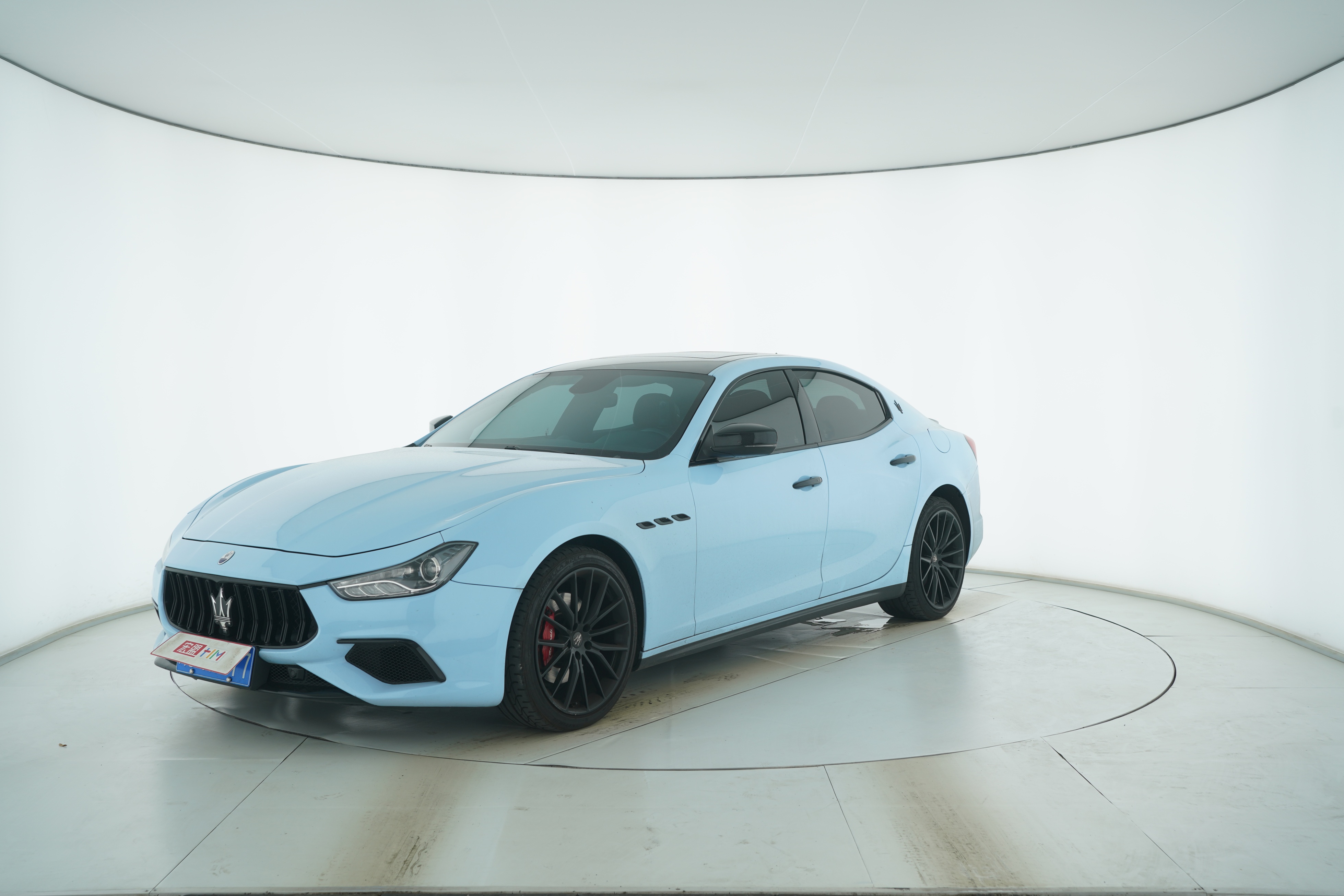 Maserati Ghibli 2022 — фото 1