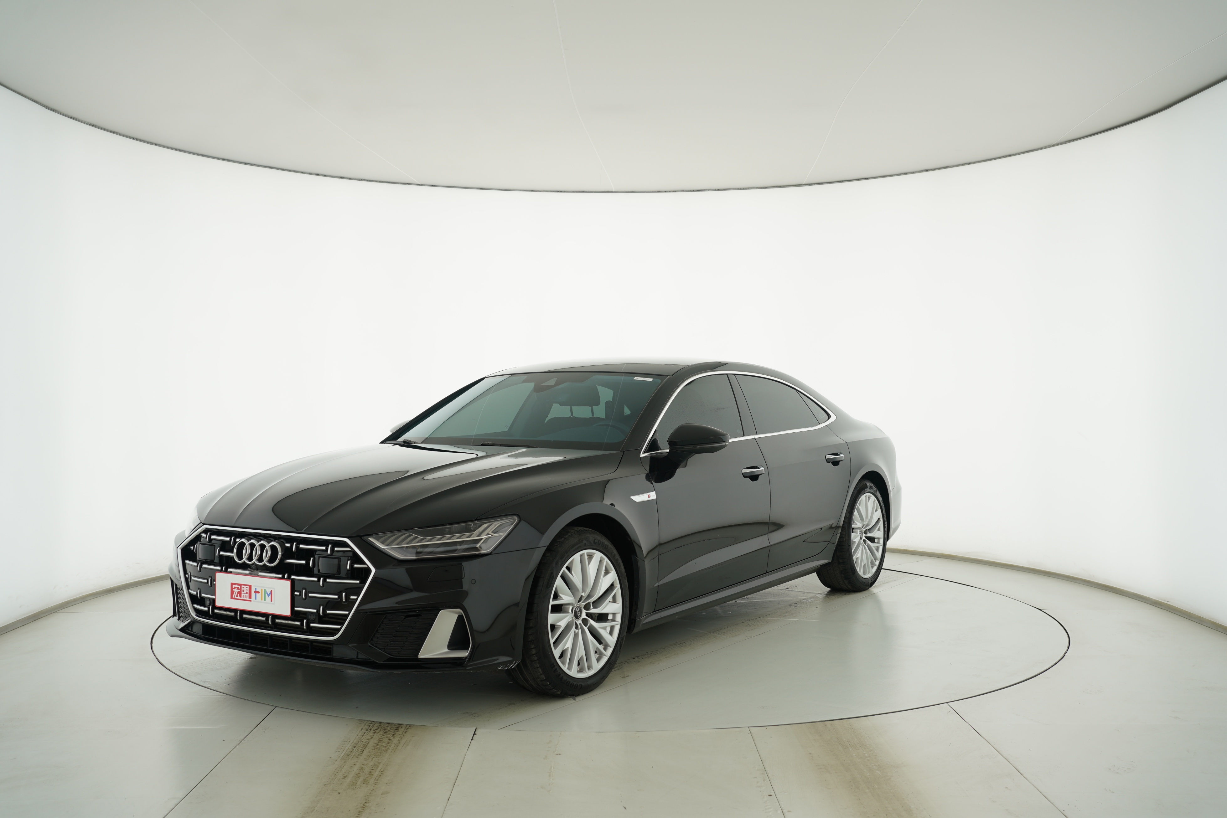 Audi A7L 2024 — фото 1