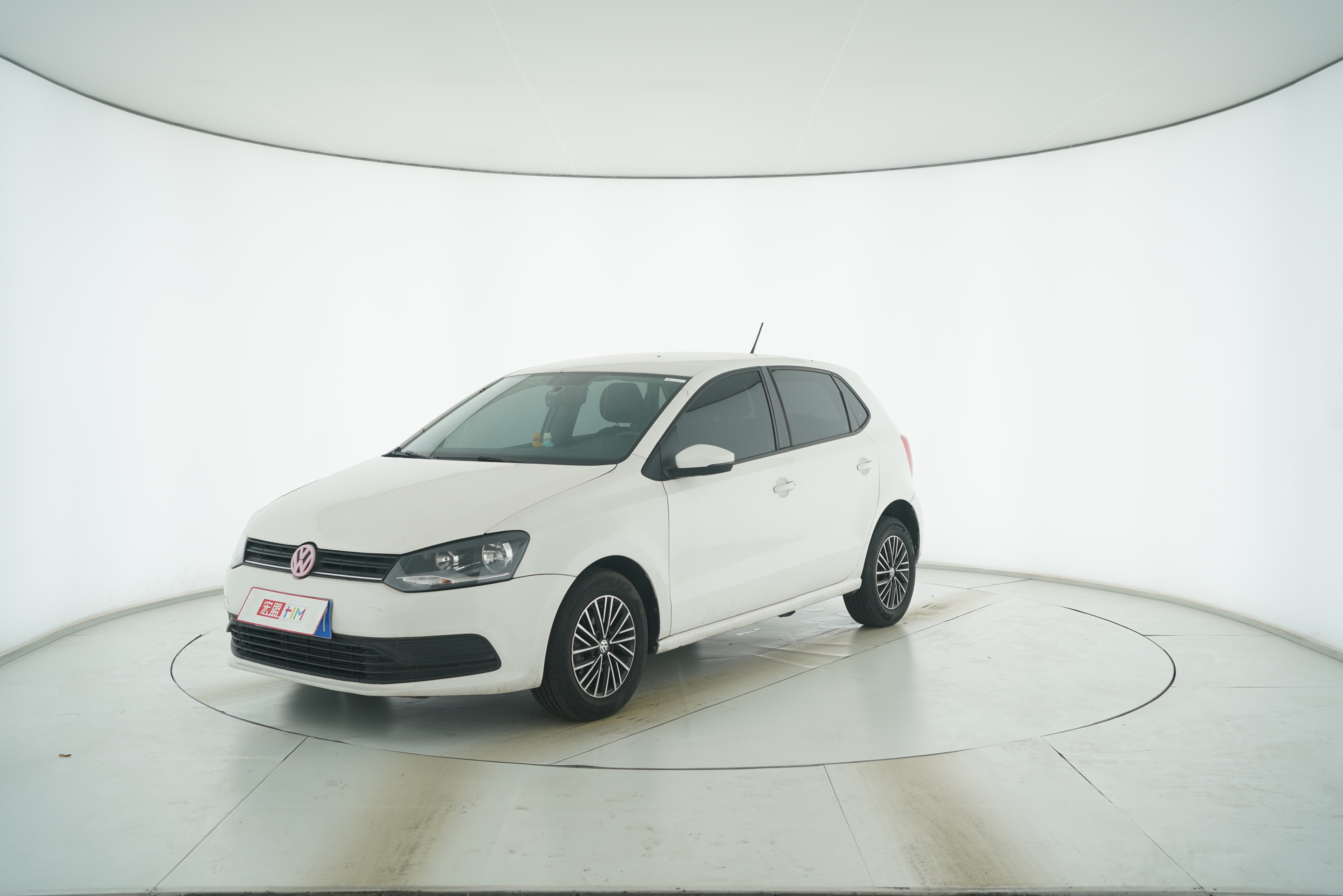 Volkswagen Polo 2018 — фото 1