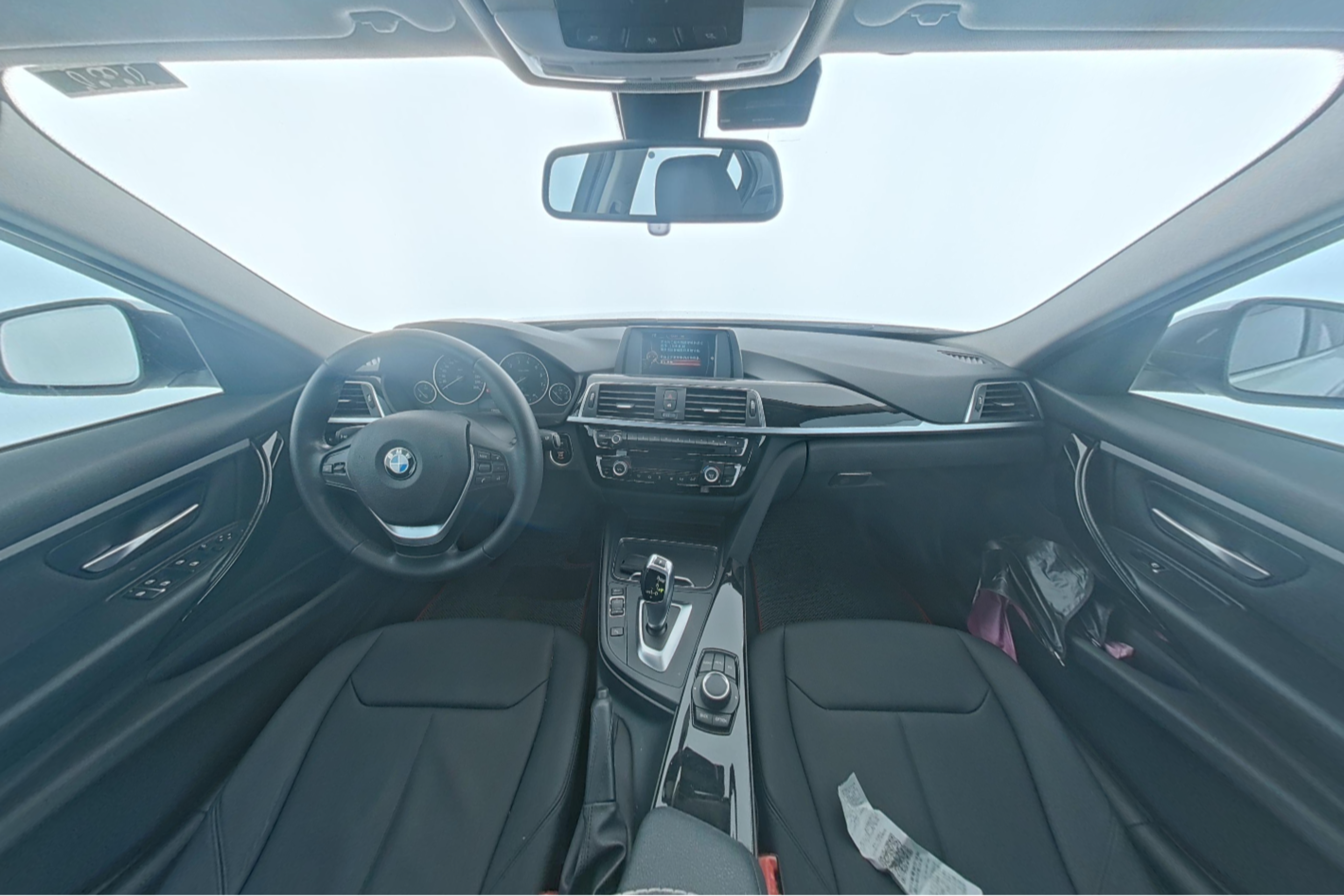 BMW 3 Series 2017 — фото 9