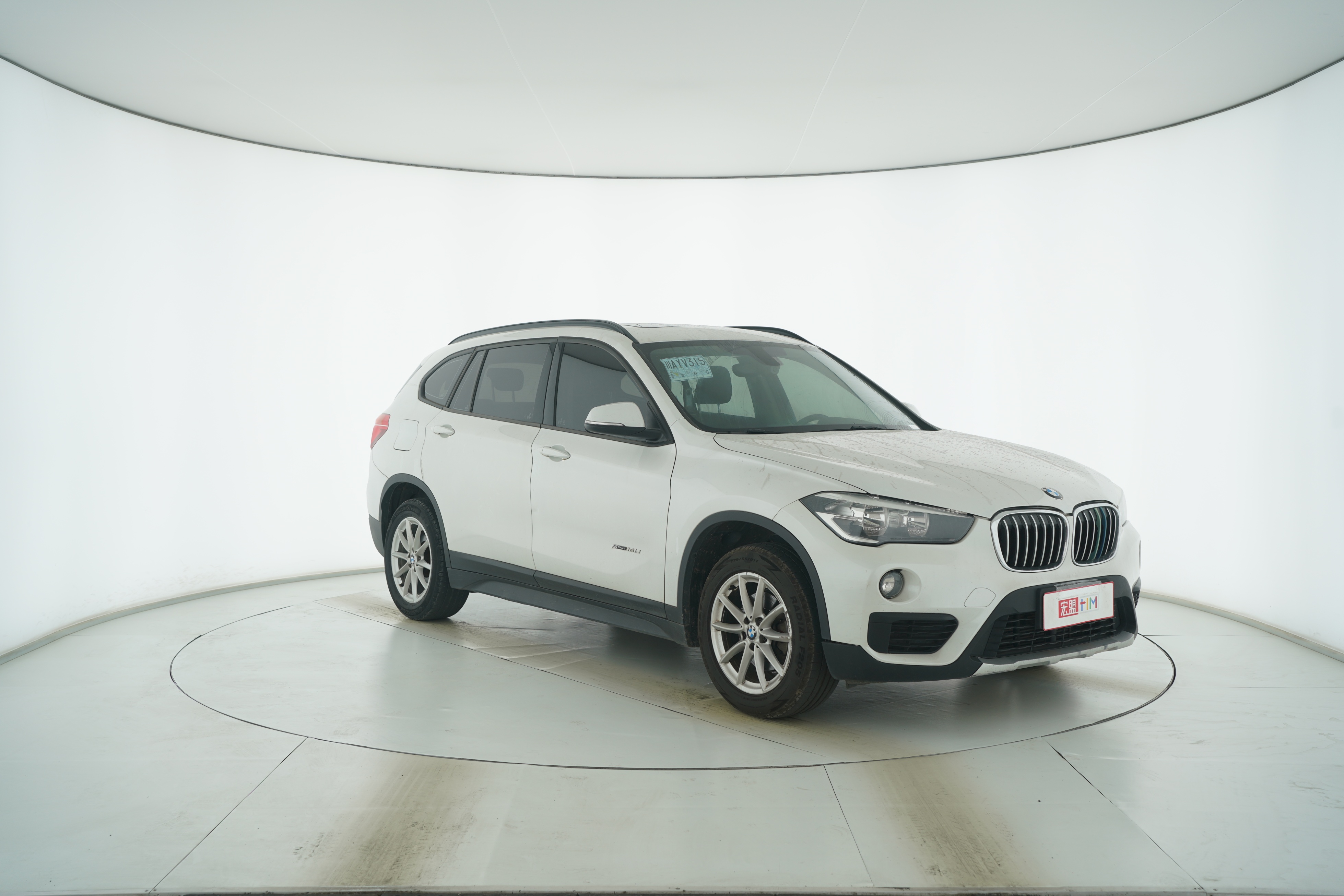 BMW X1 2018 — фото 2