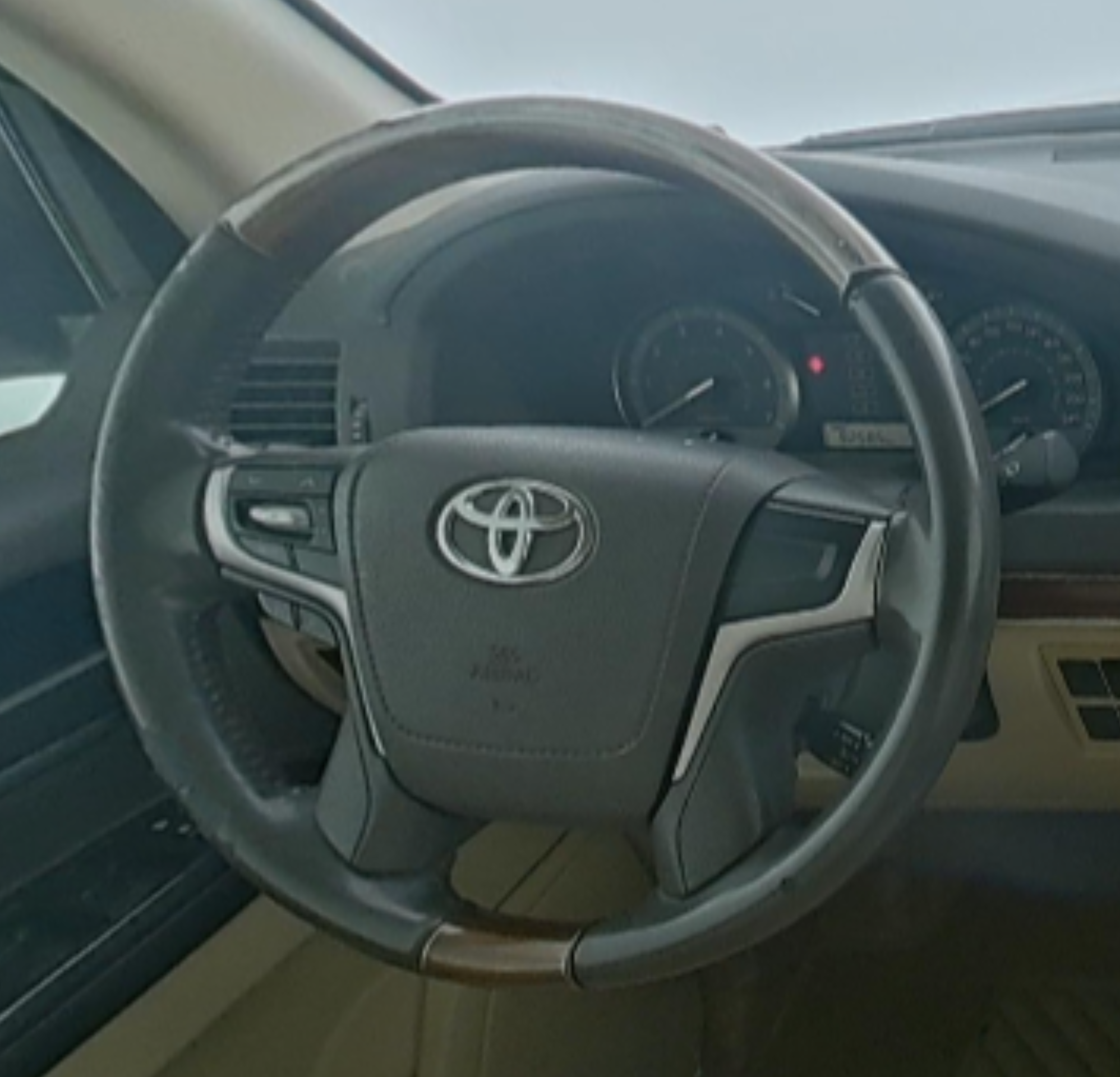 Toyota Land Cruiser (Imported) 2017 — фото 10