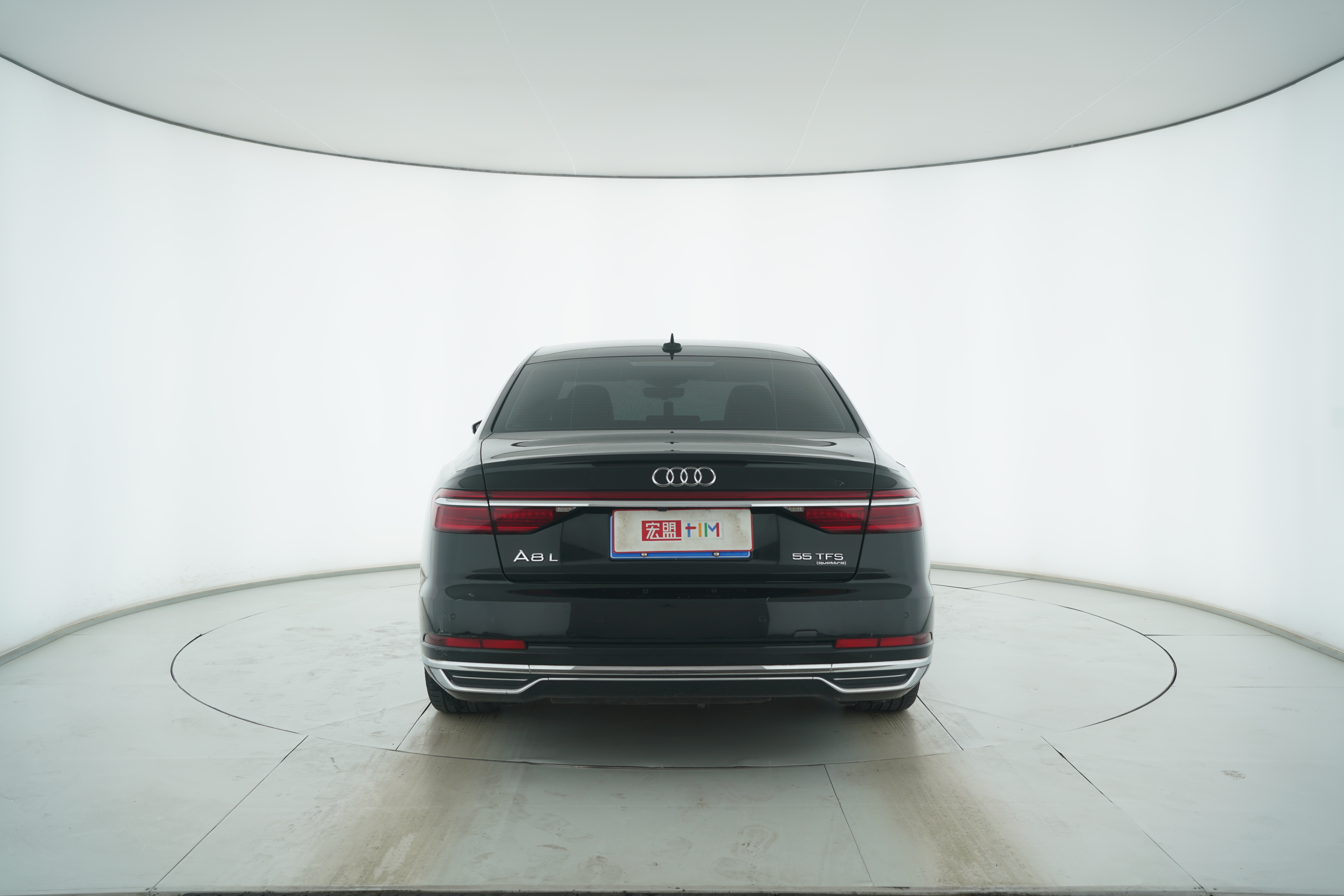 Audi A8 2018 — фото 6