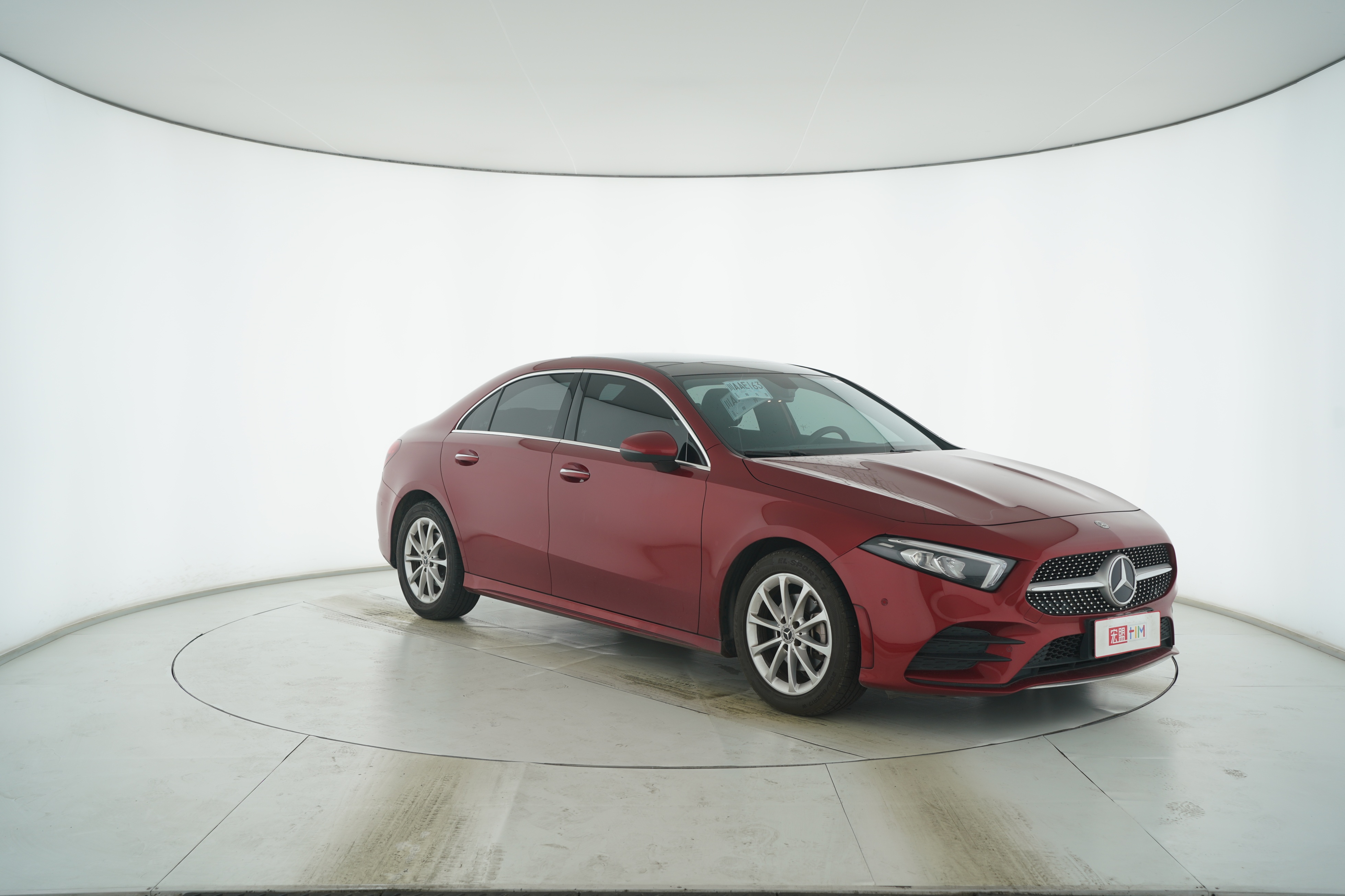 Mercedes Benz A-Class 2019 — фото 2