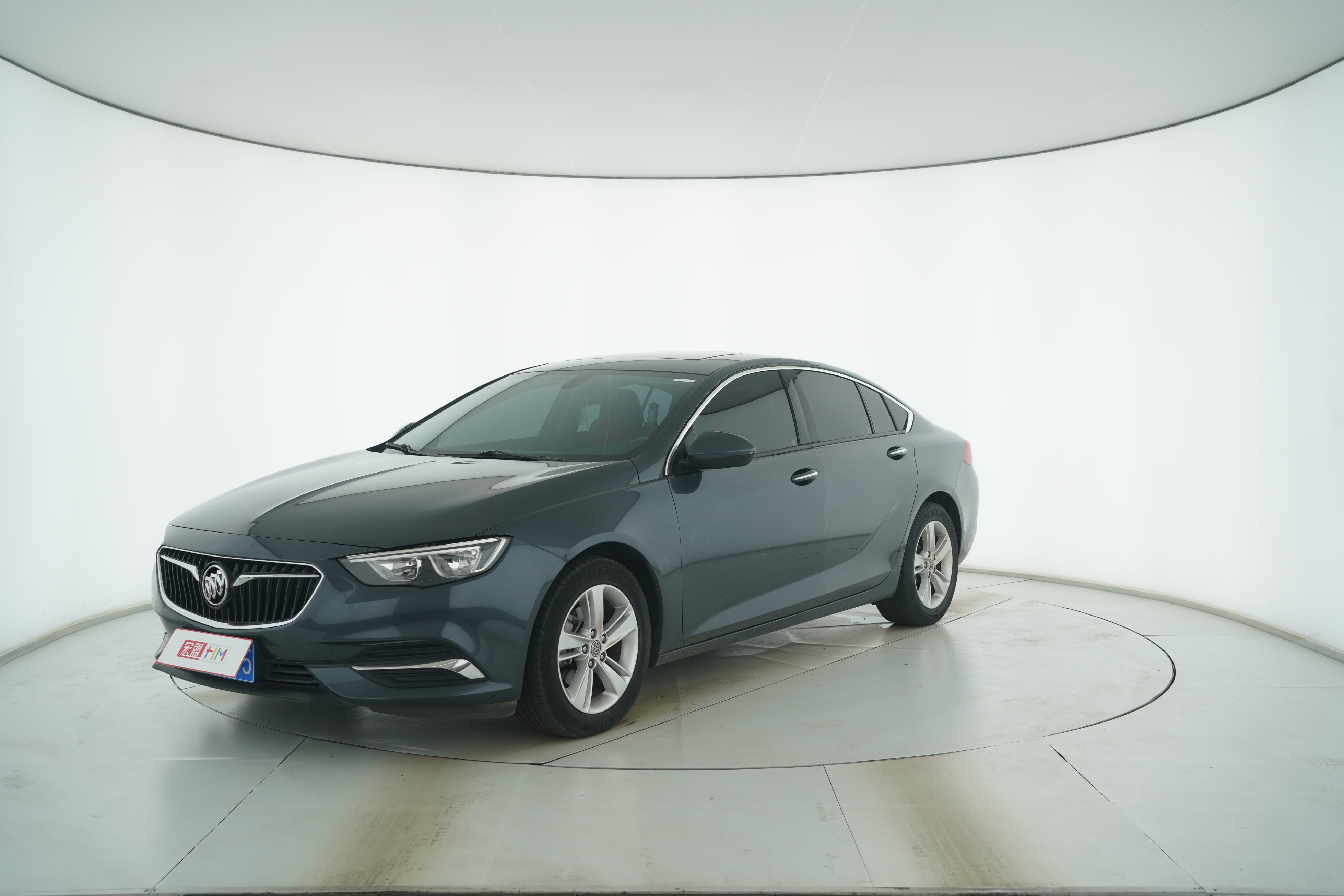 Buick Regal 2019 — фото 1