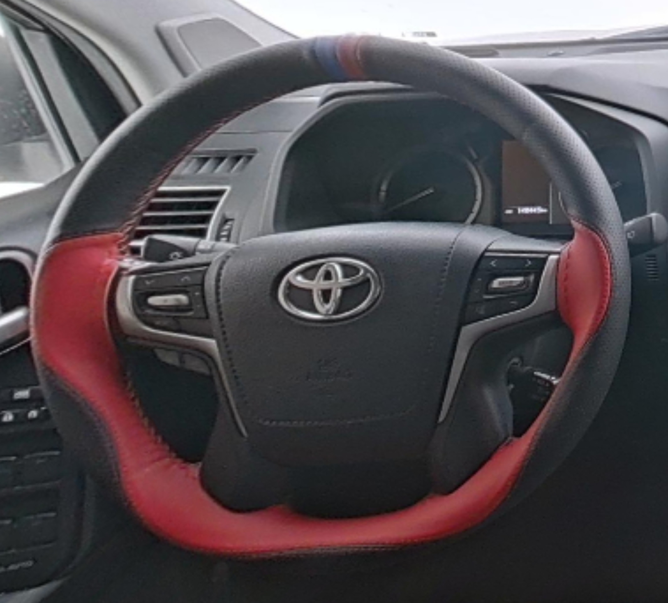 Toyota Prado 2019 — фото 10
