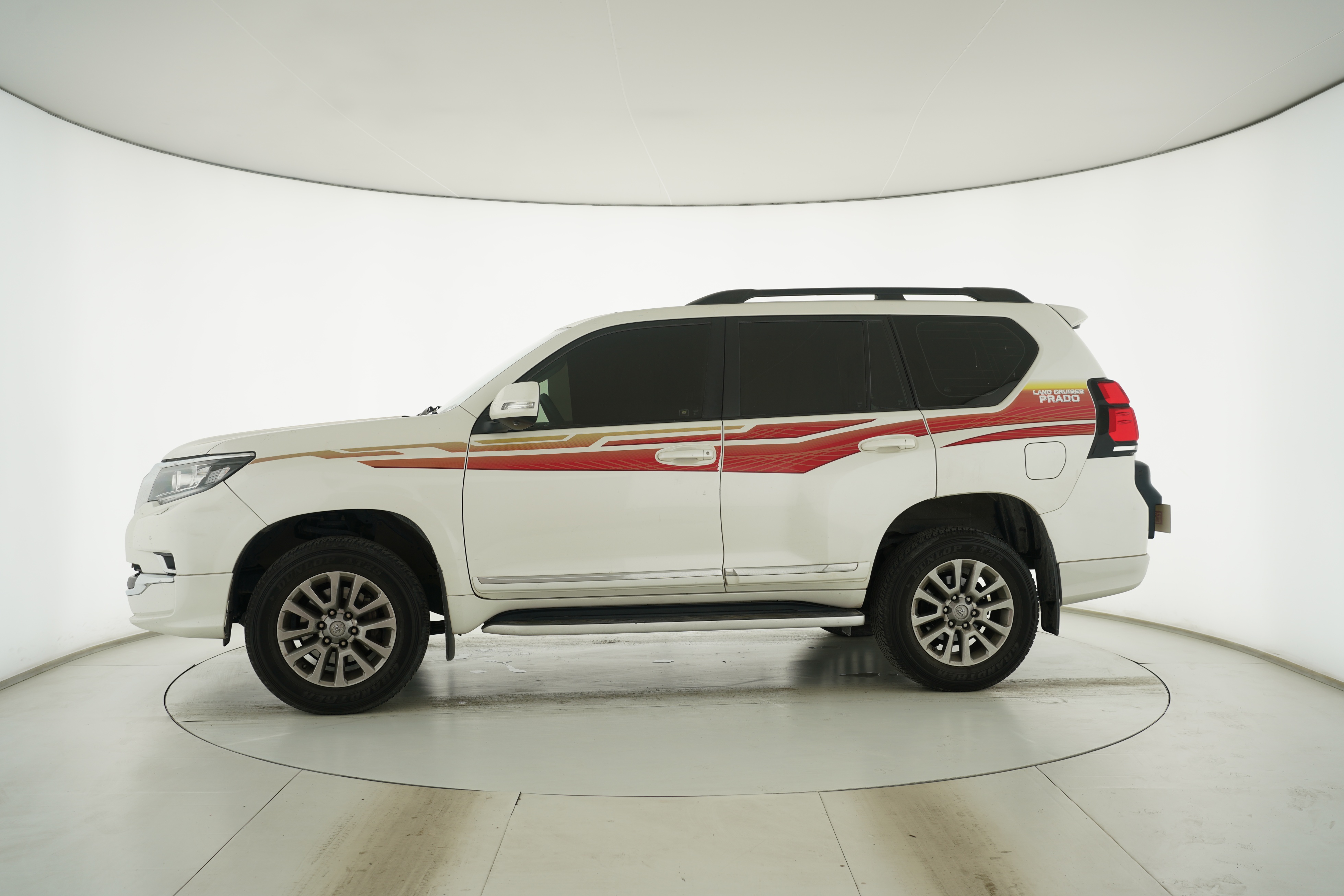 Toyota Prado 2019 — фото 7