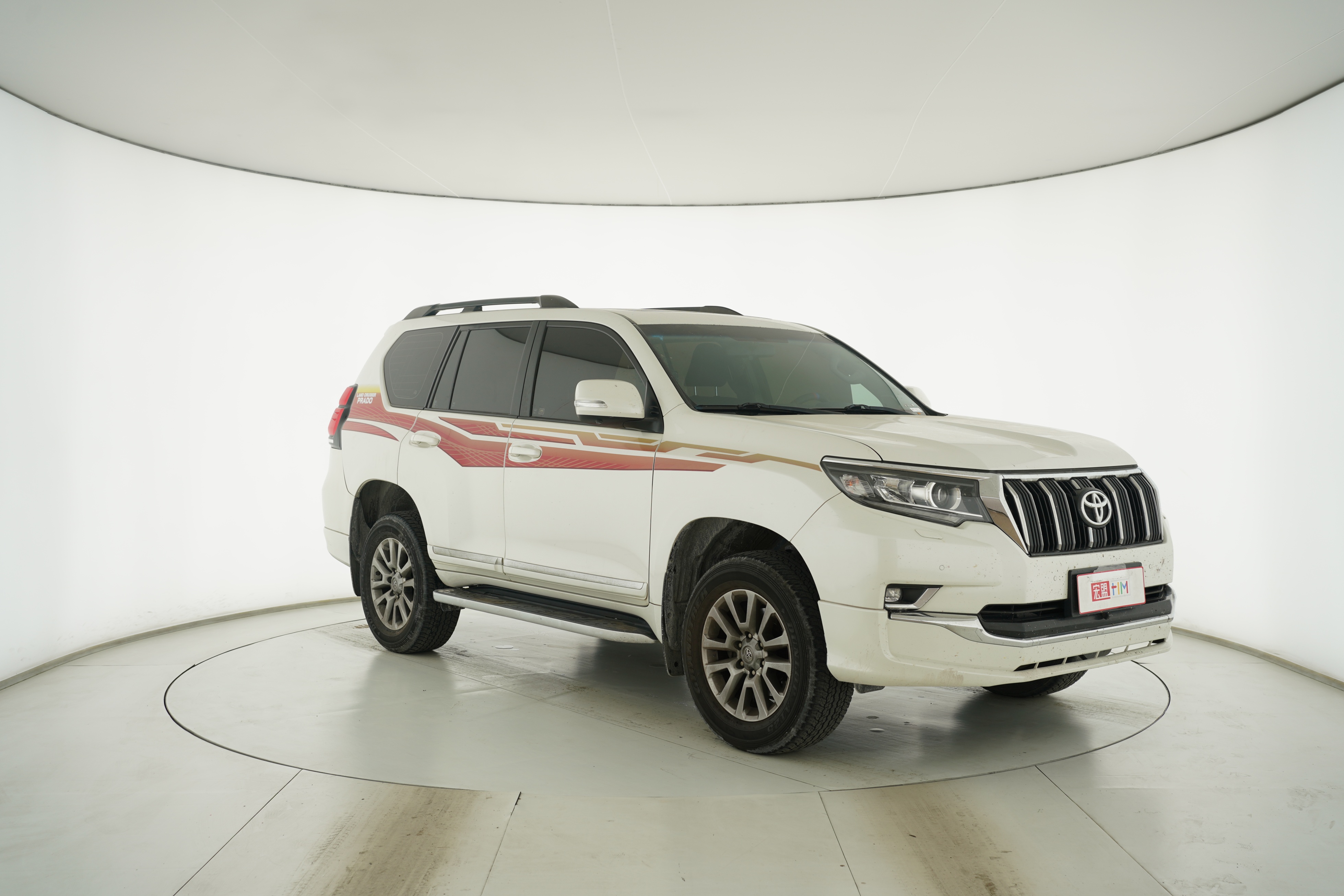Toyota Prado 2019 — фото 2