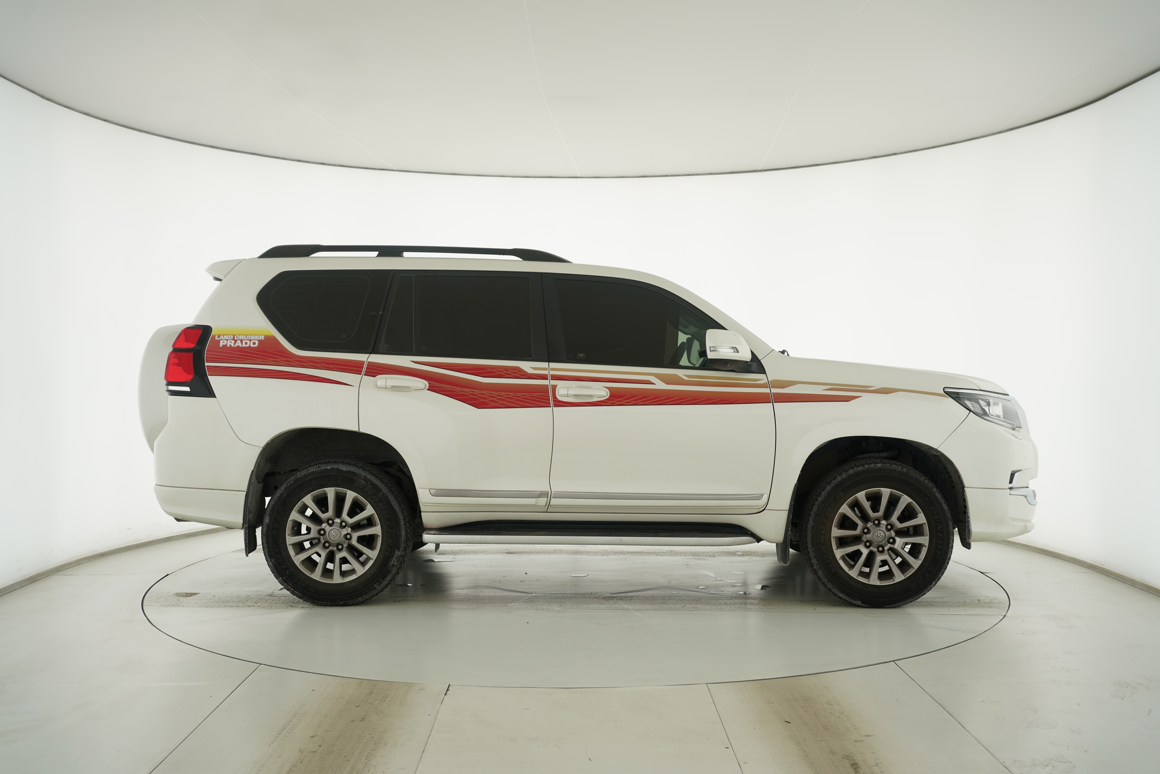 Toyota Prado 2019 — фото 8
