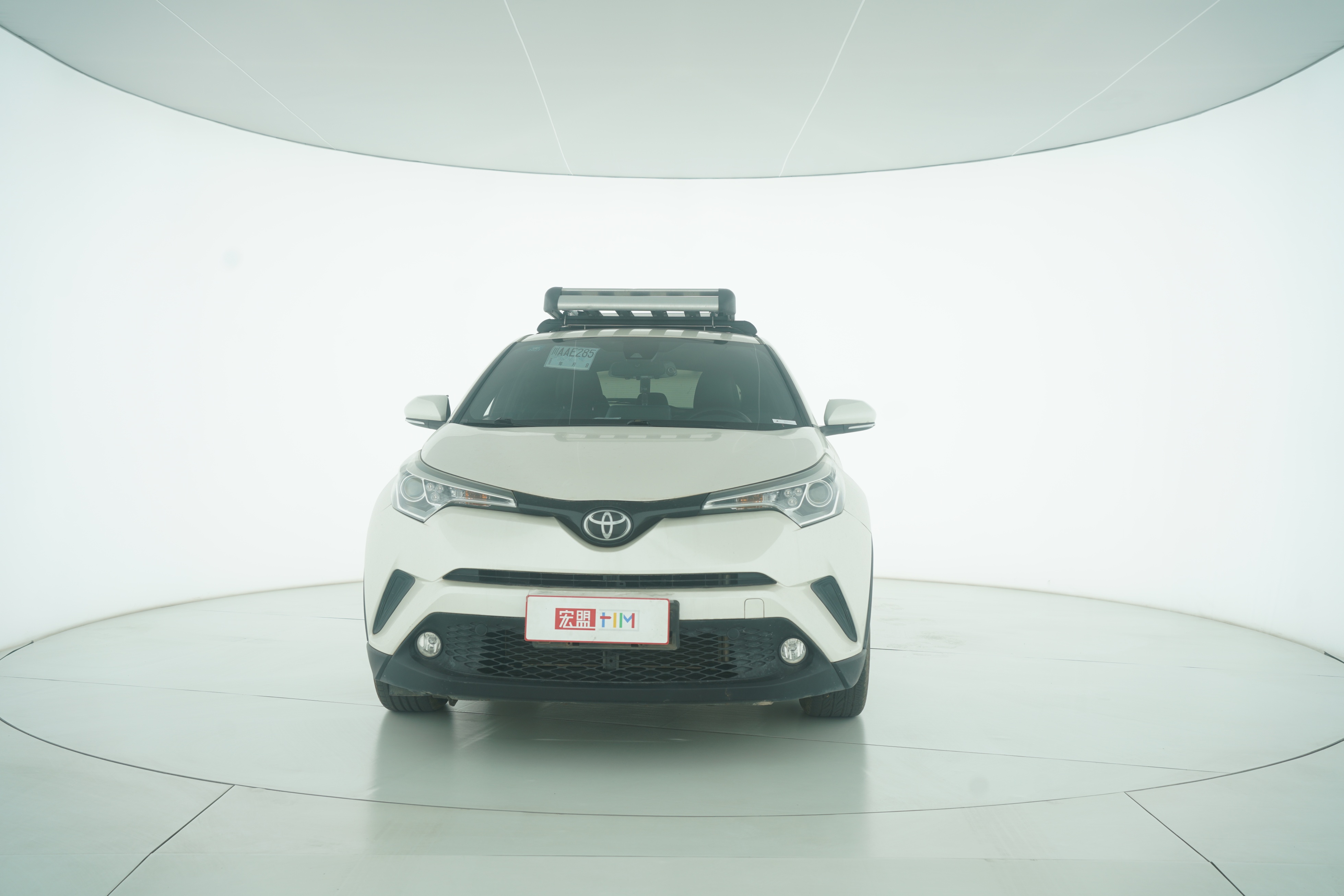 Toyota C-HR 2018 — фото 5