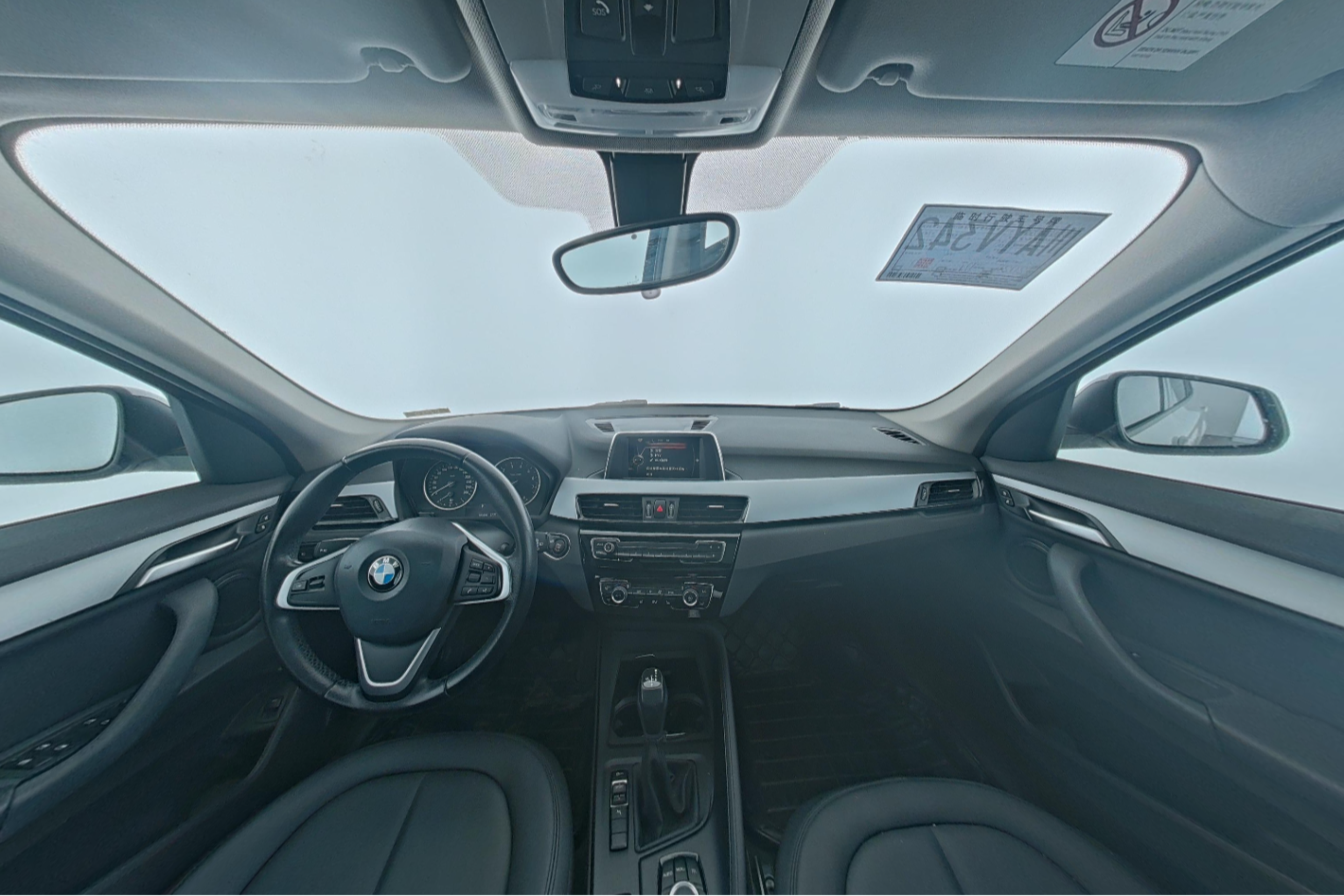 BMW X1 2018 — фото 9