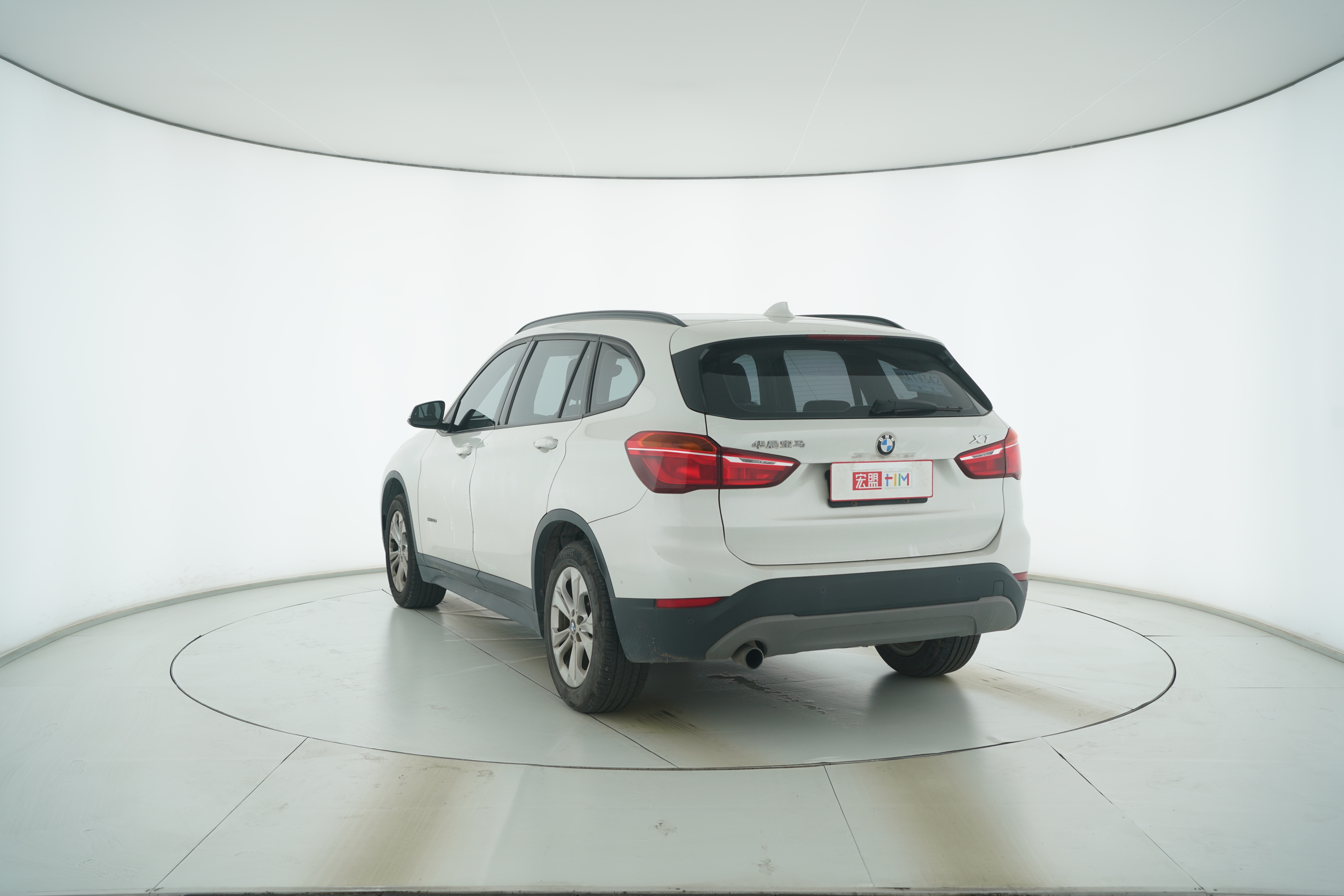 BMW X1 2018 — фото 3