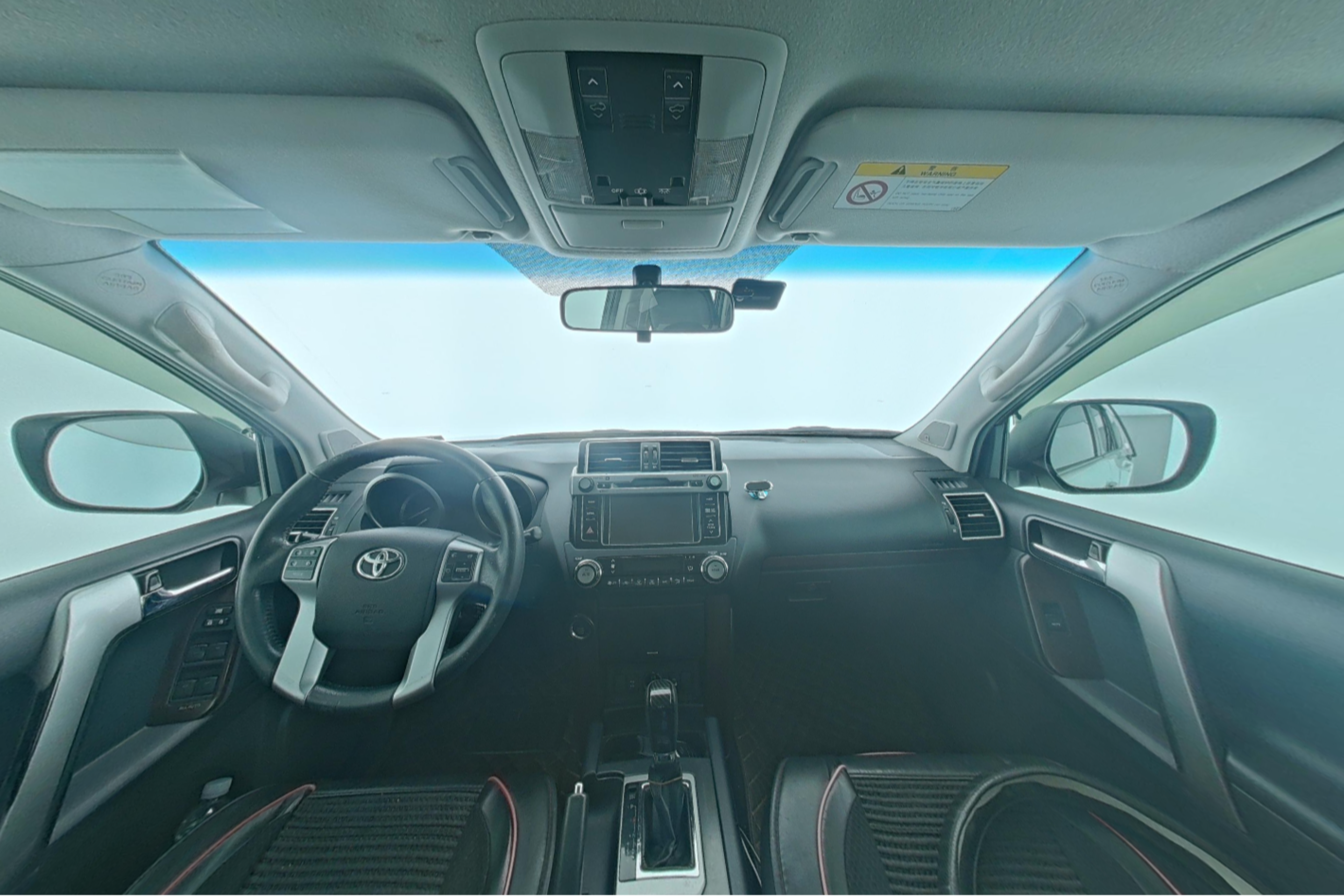 Toyota Prado 2016 — фото 9