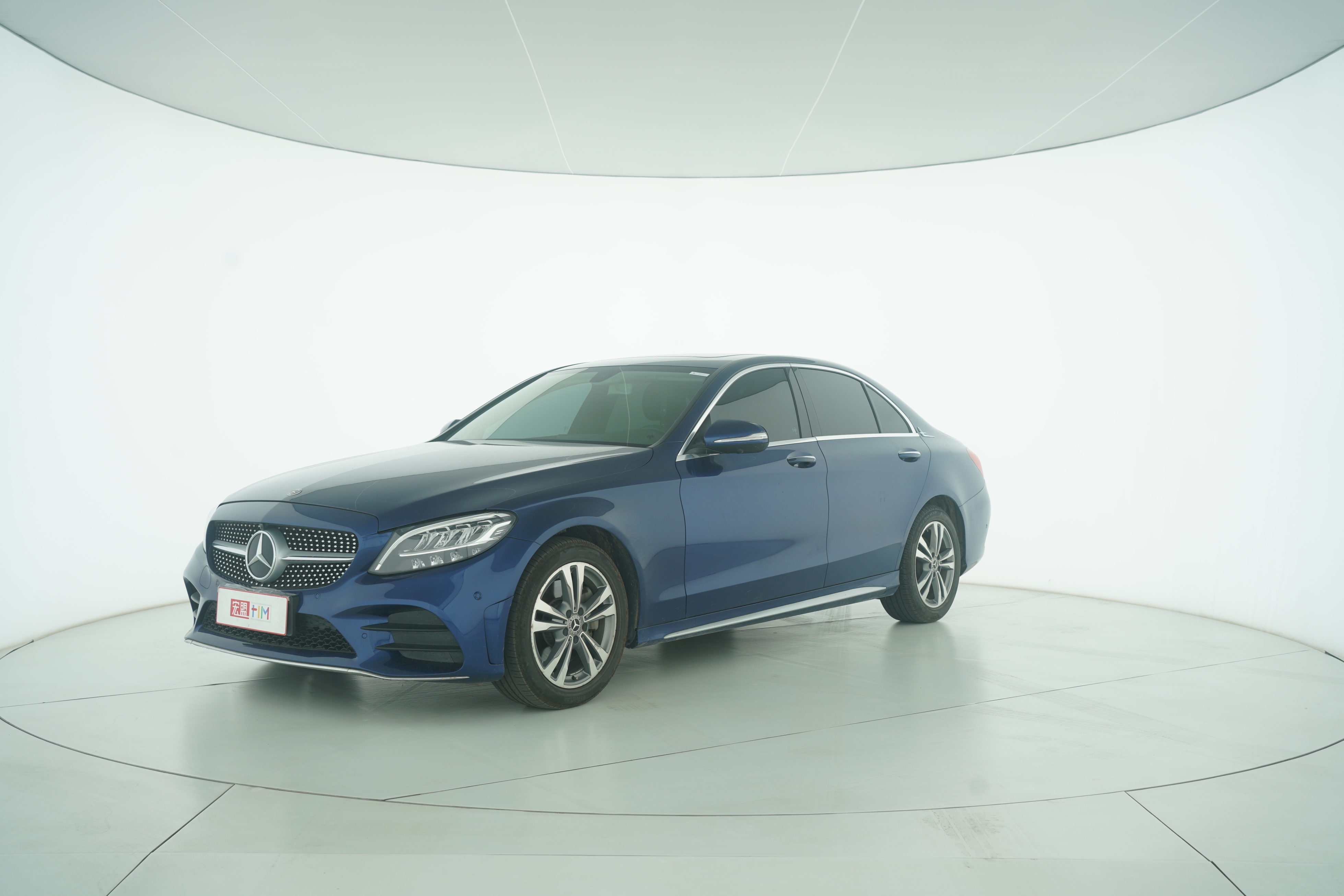 Mercedes Benz C-Class 2019 — фото 1