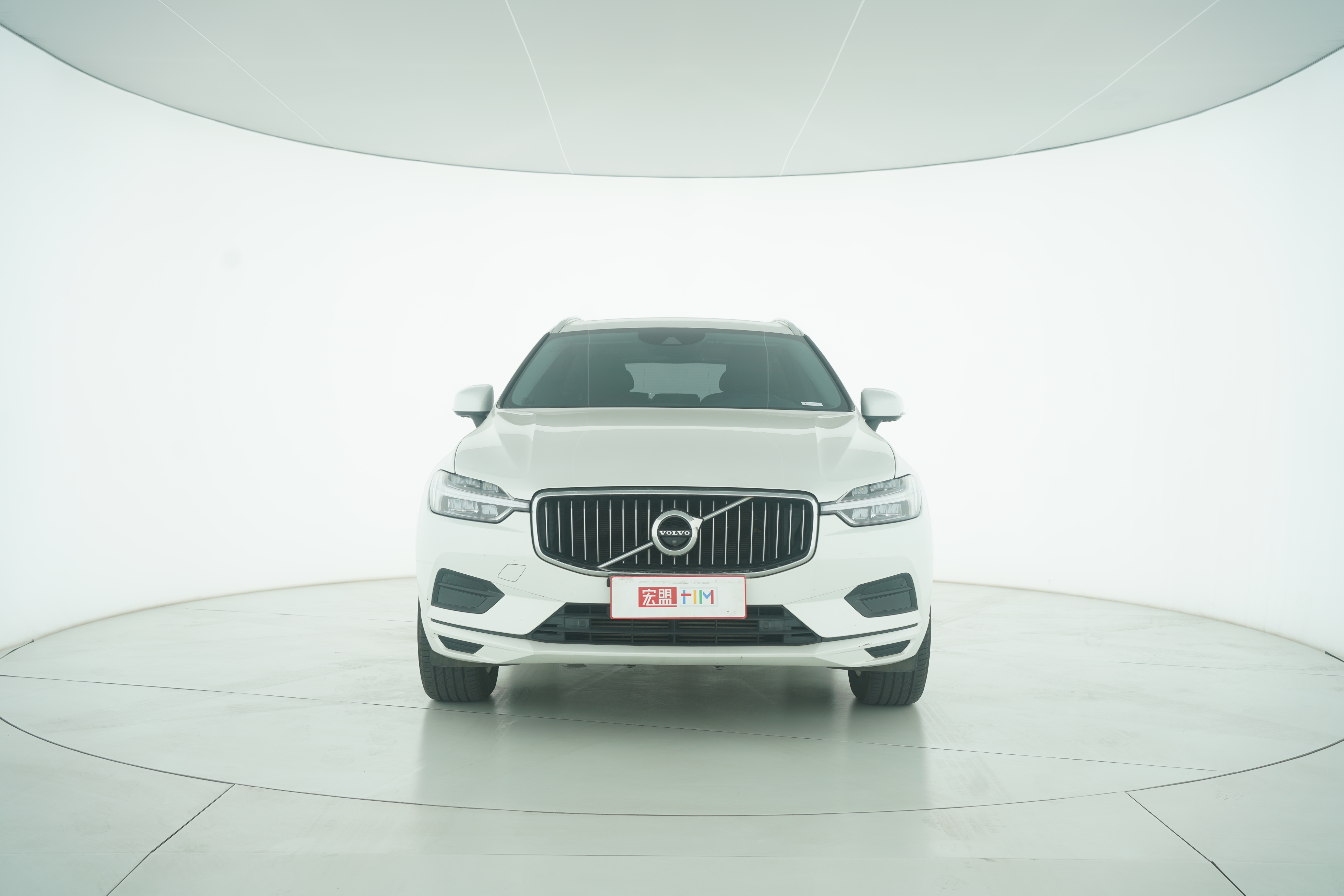 VOLVO XC60 2019 — фото 5