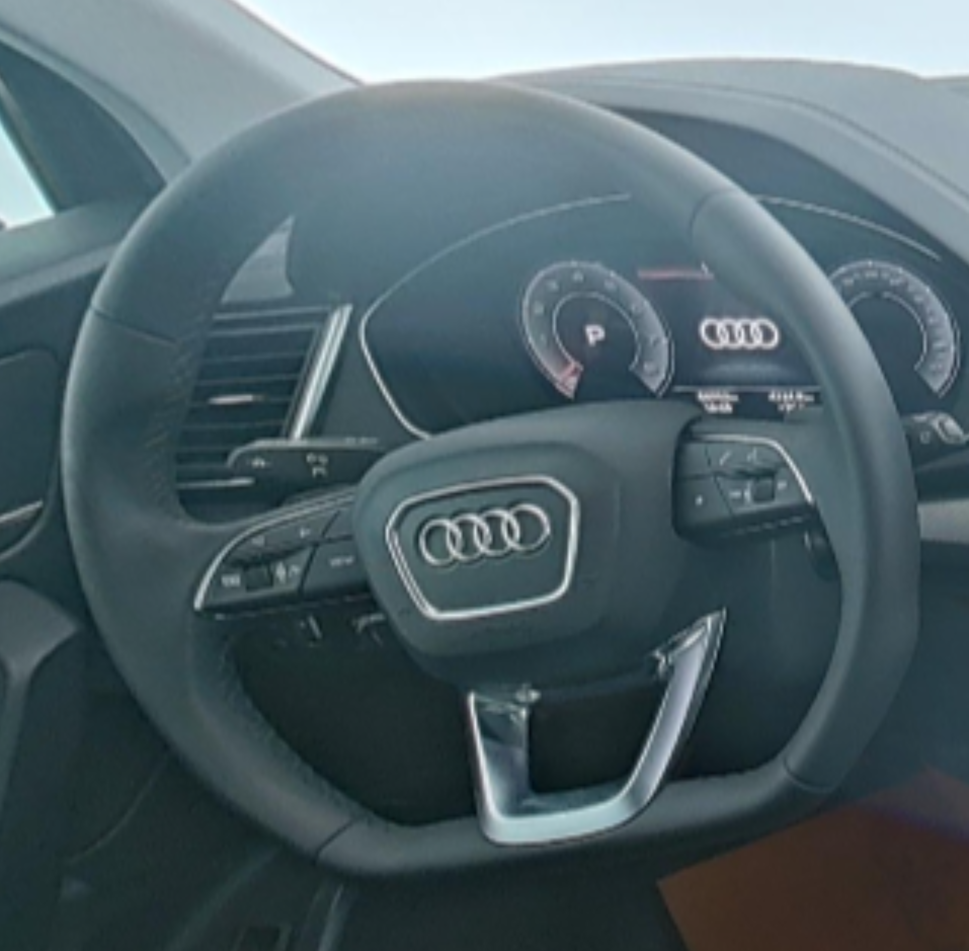 Audi Q5L 2022 — фото 10