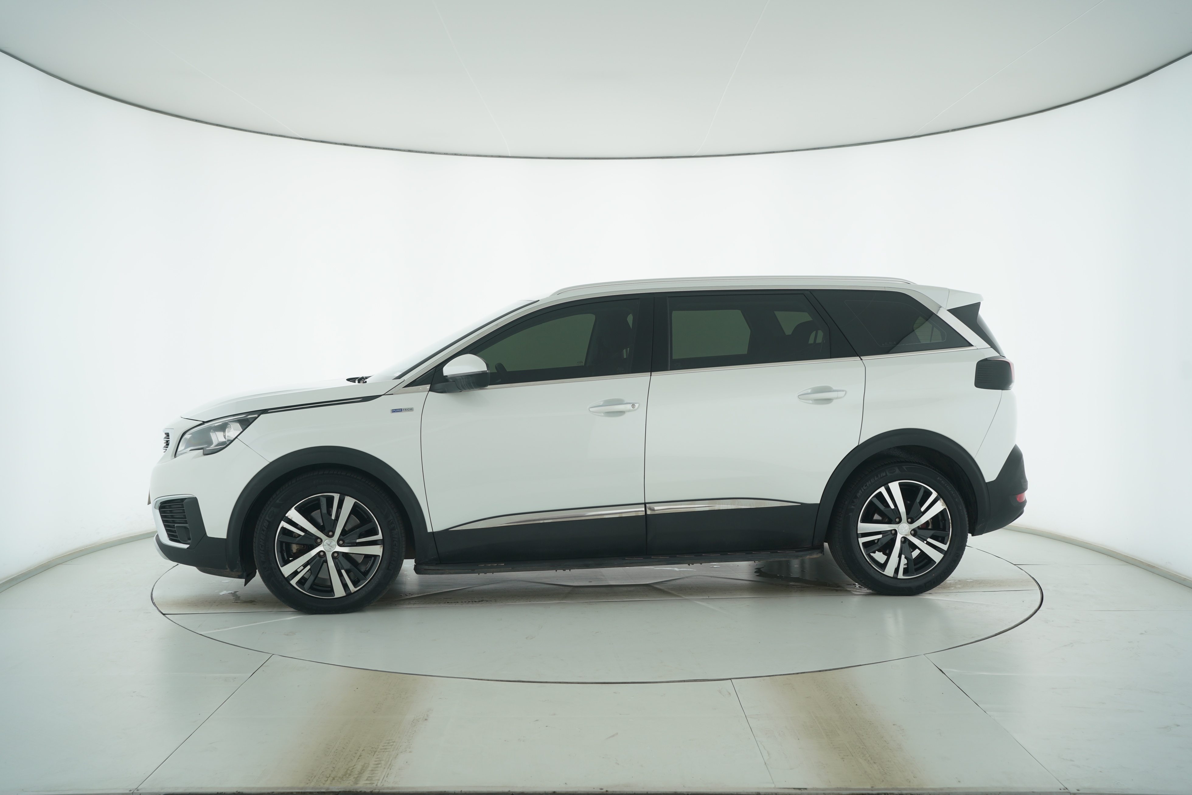 Peugeot 5008 2019 — фото 7