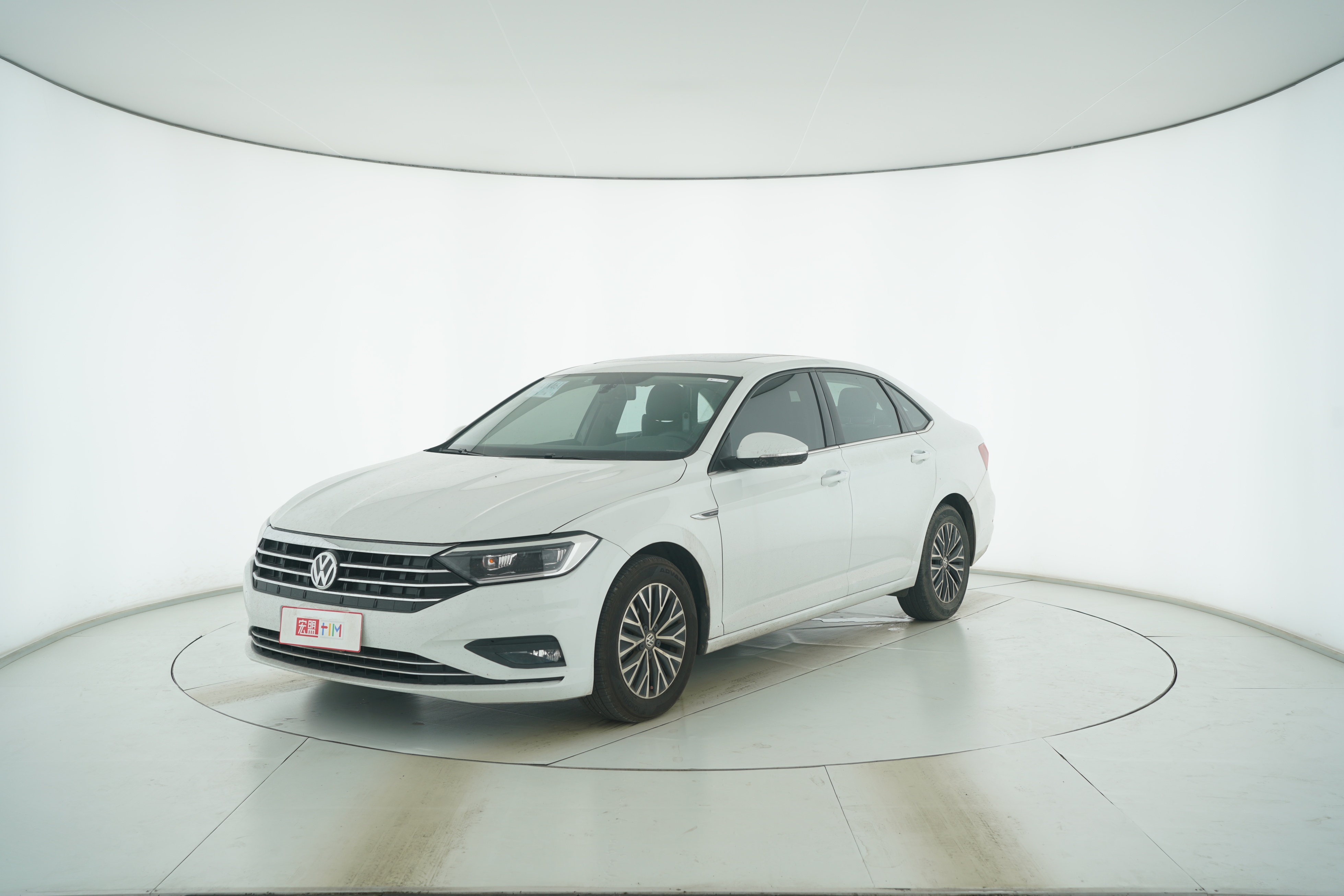 Volkswagen Jetta 2019 — фото 1