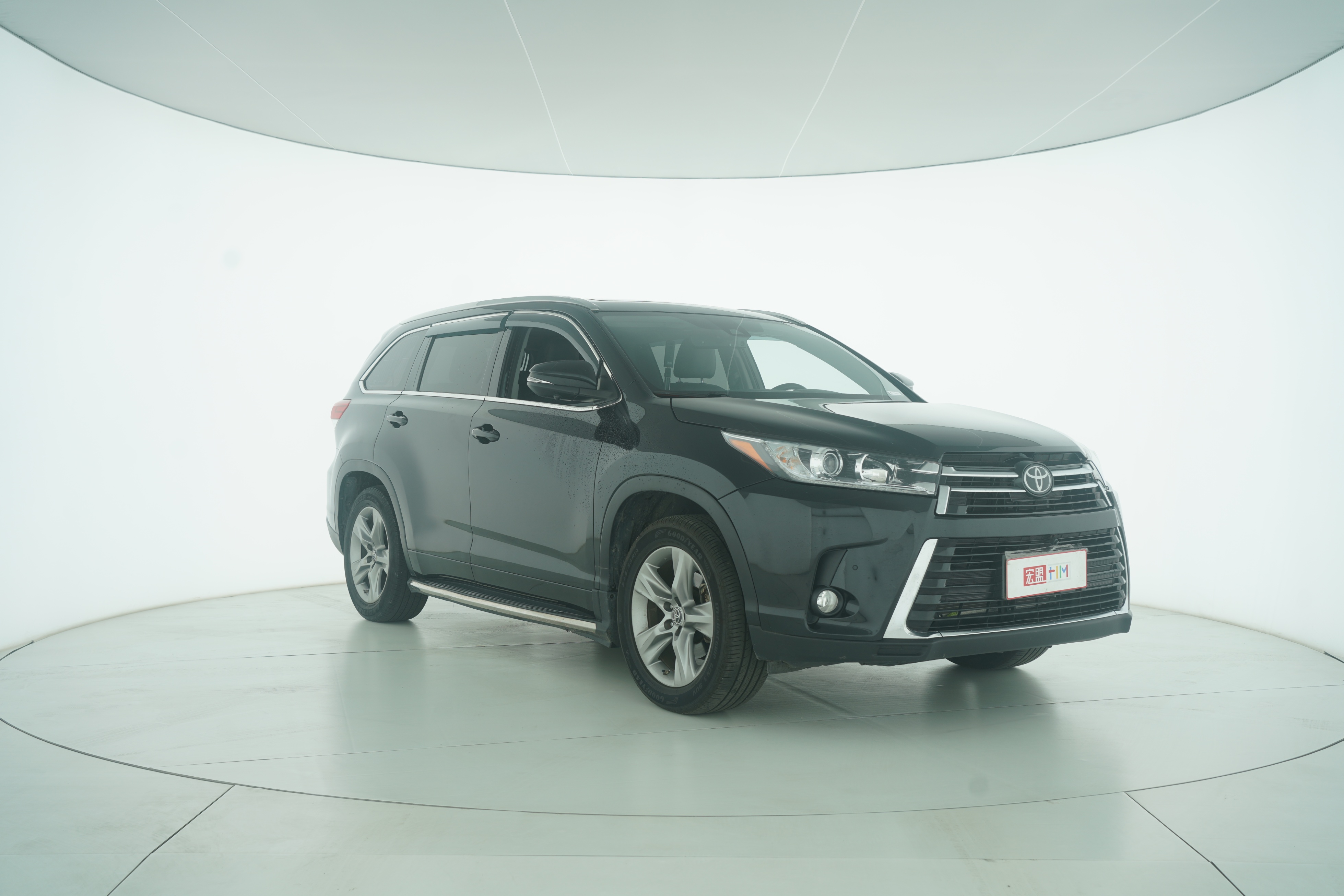 Toyota Highlander 2018 — фото 2