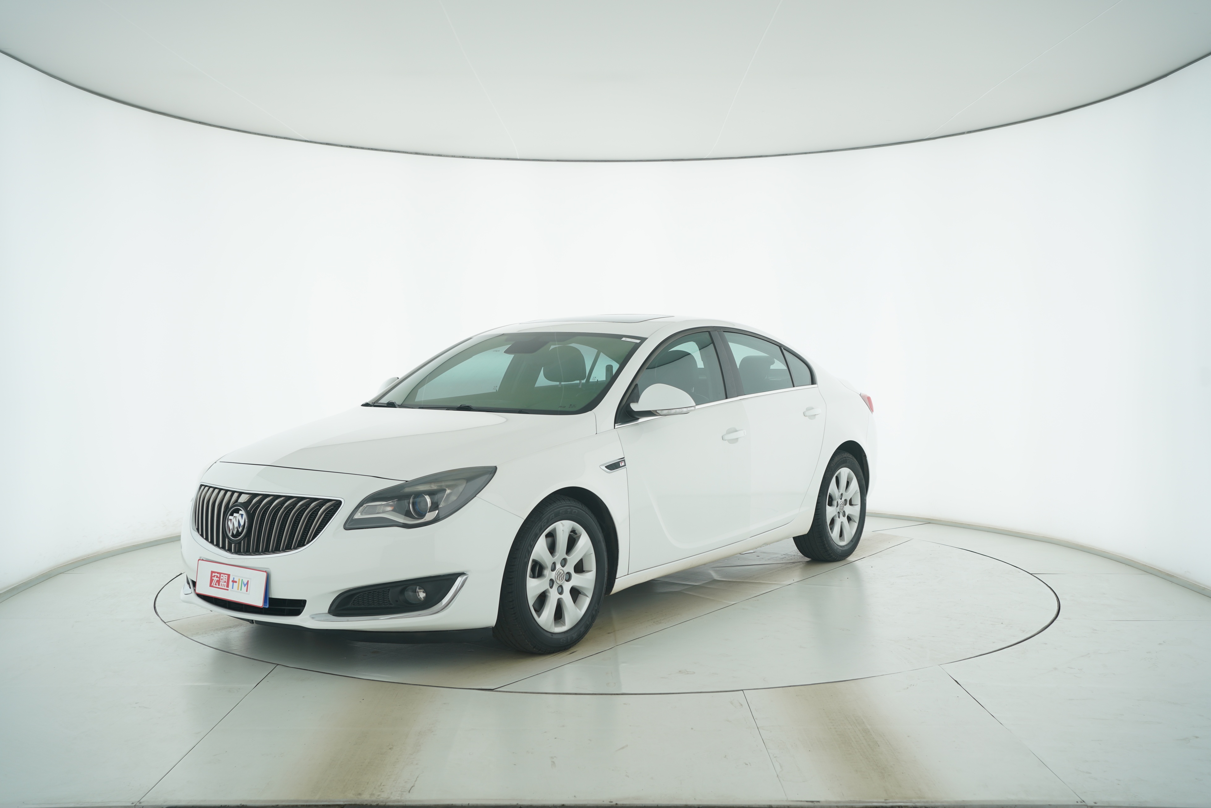 Buick Regal 2014 — фото 1