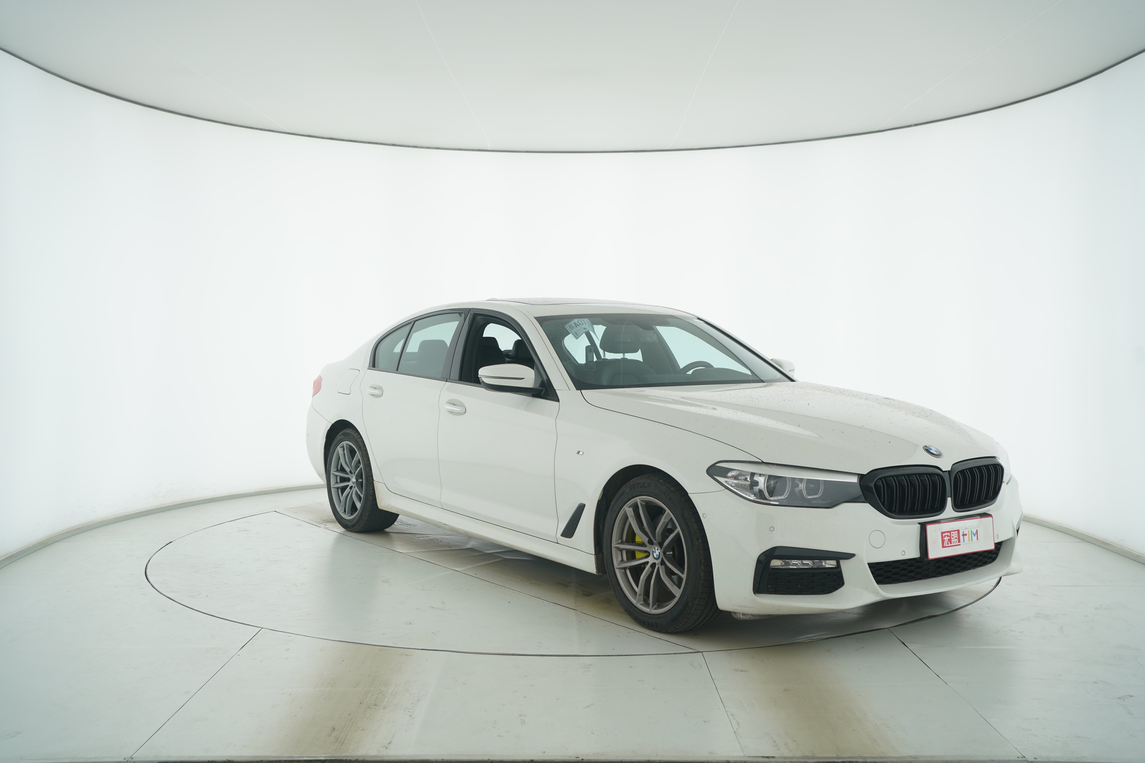 BMW 5 Series (Import) 2018 — фото 2