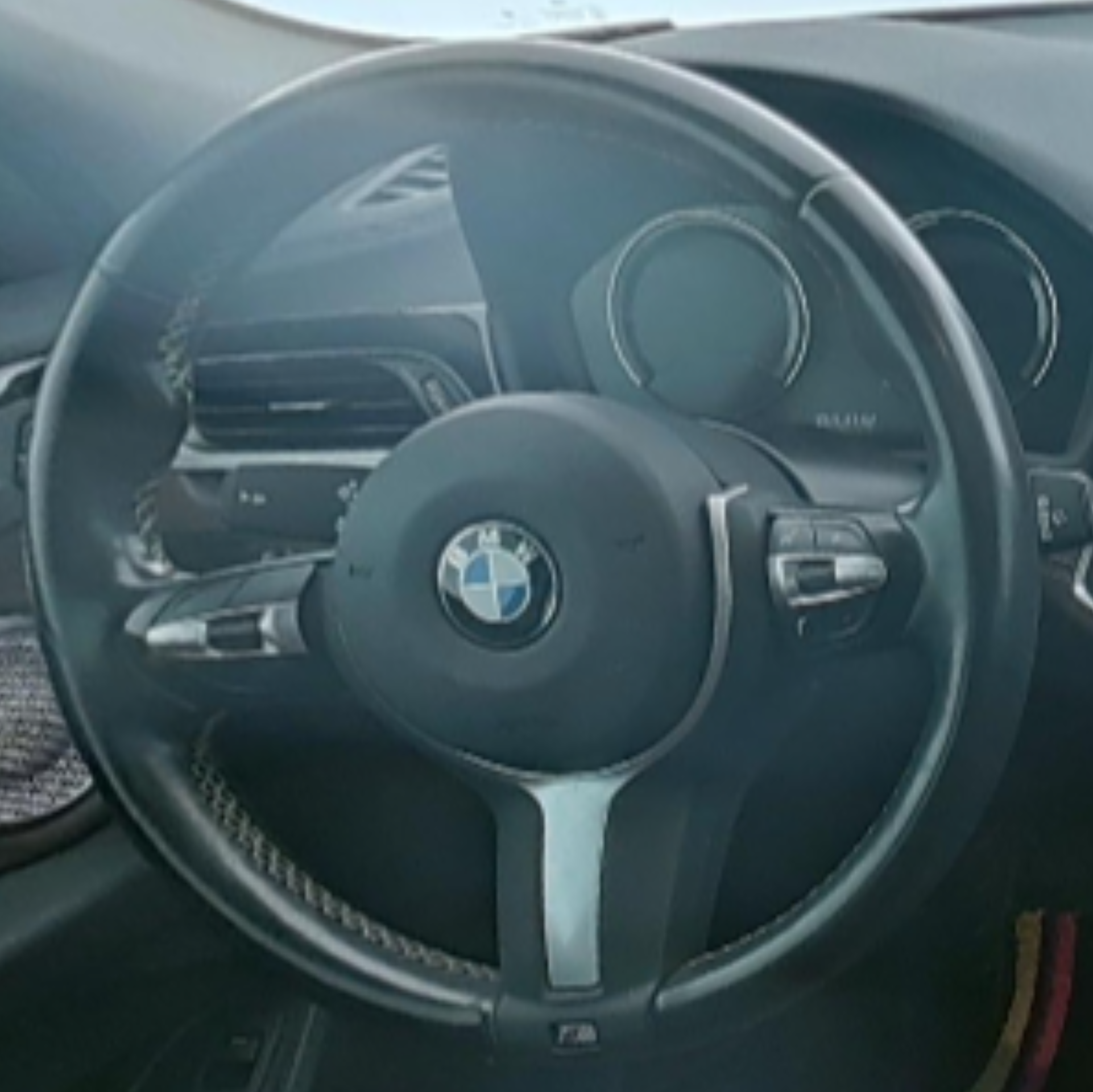 BMW X2 2023 — фото 10