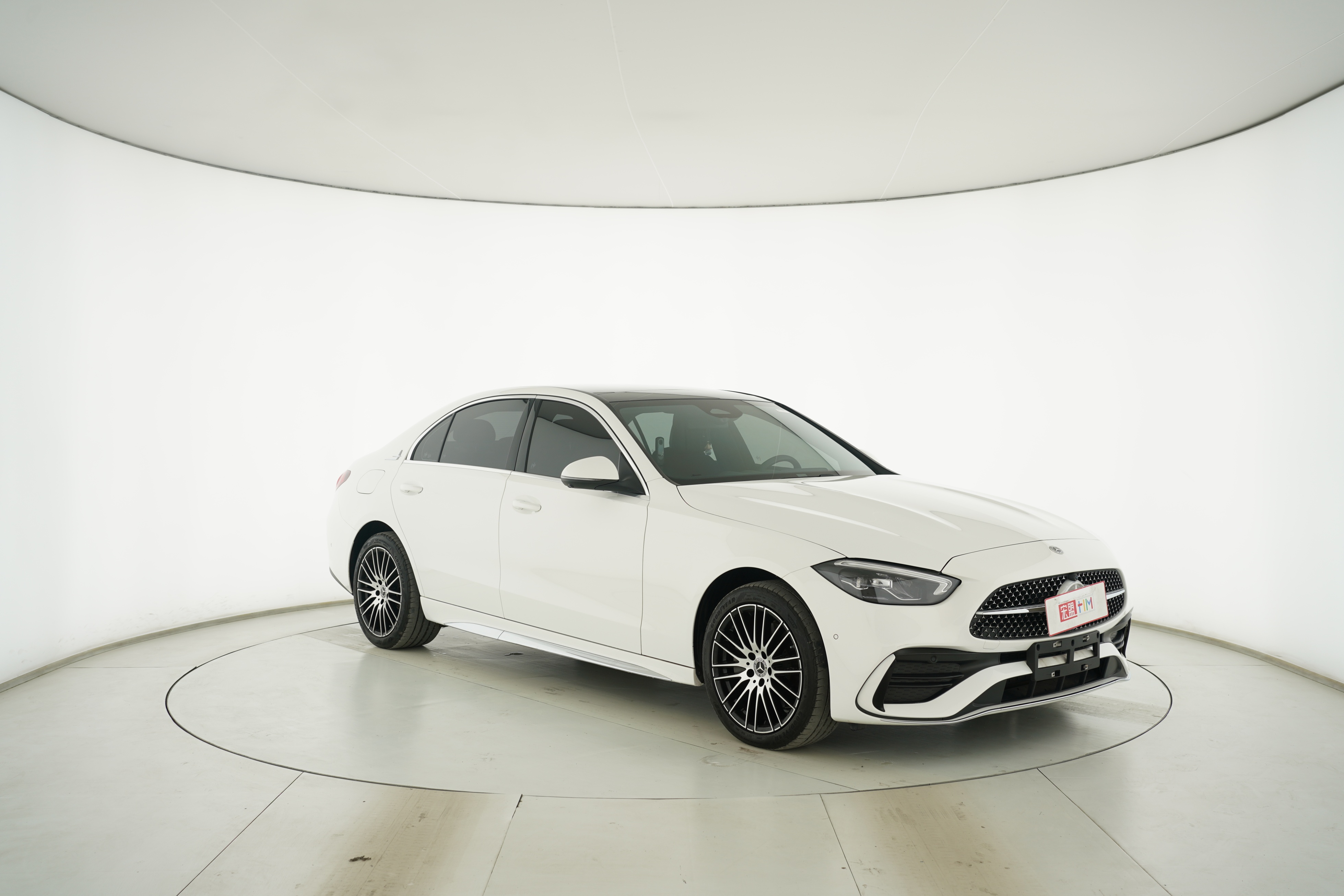 Mercedes Benz C-Class 2024 — фото 2