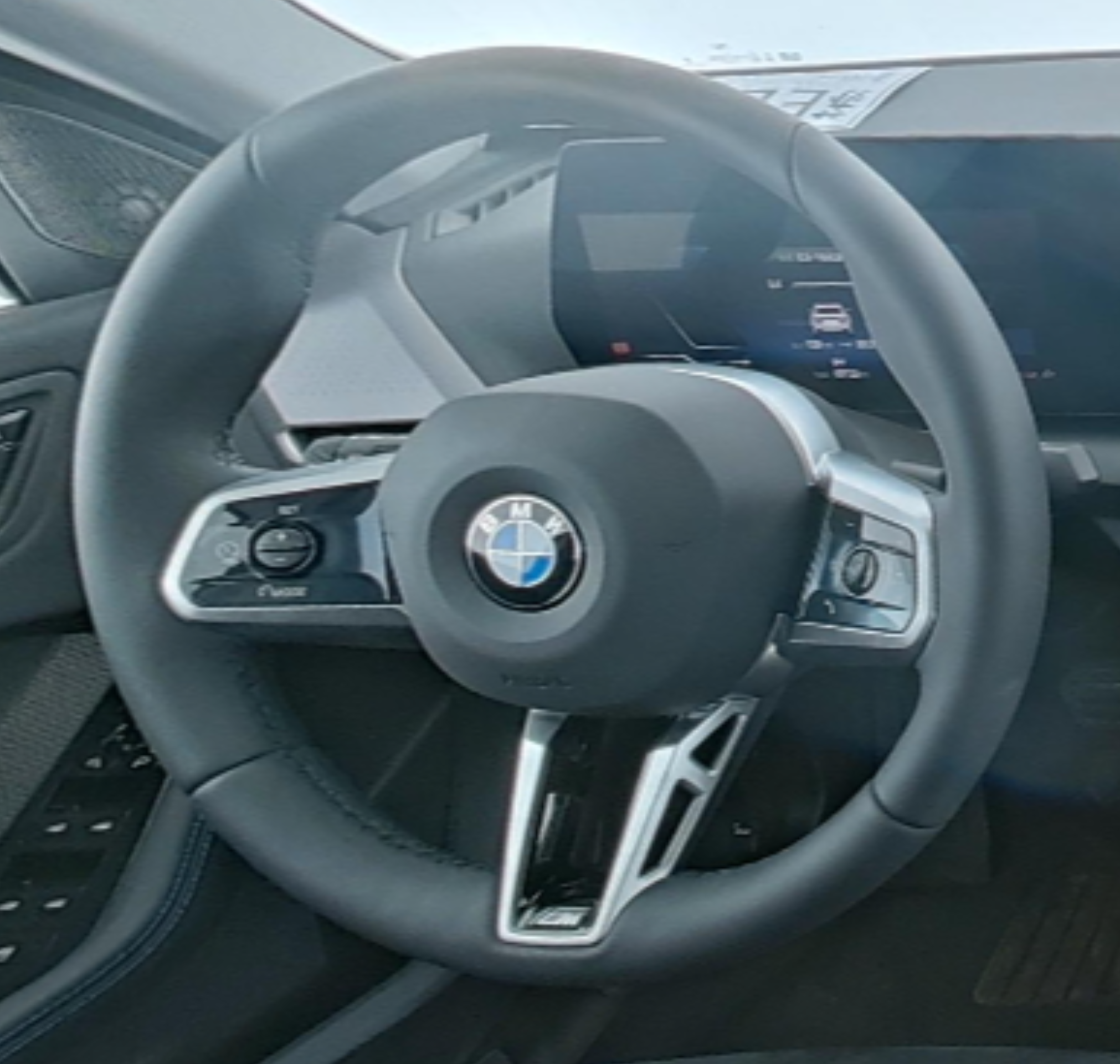 BMW 2 Series 2025 — фото 10