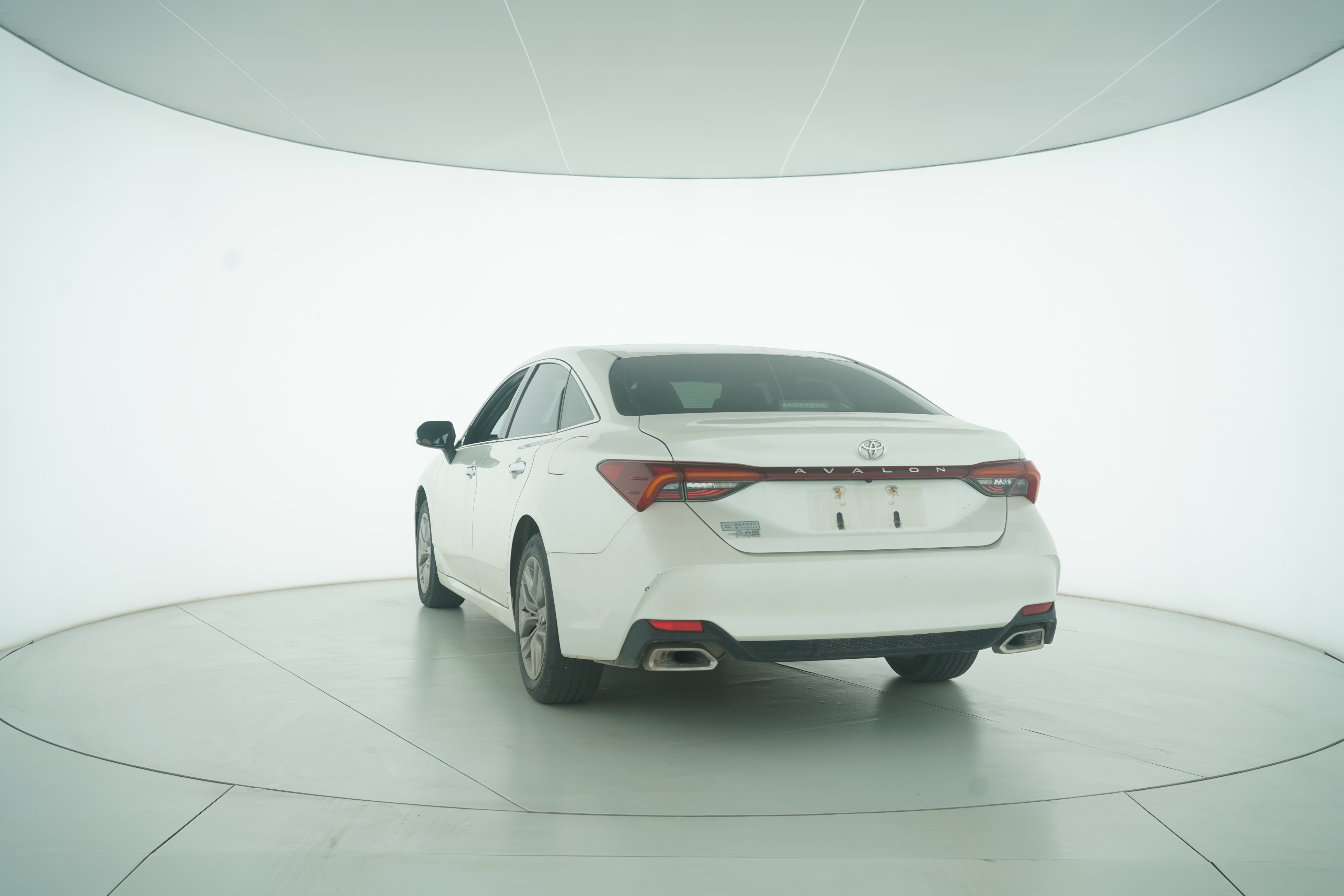 Toyota AVALON 2019 — фото 3