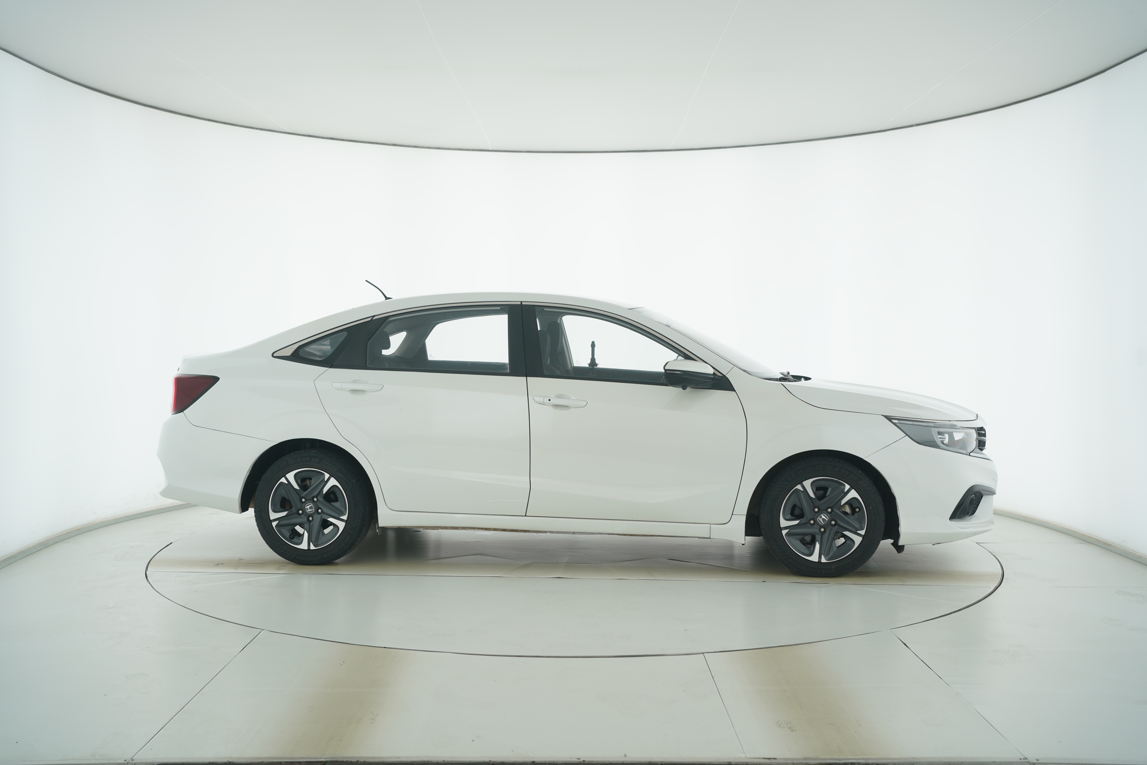 Honda Enjoy Domain 2019 — фото 8