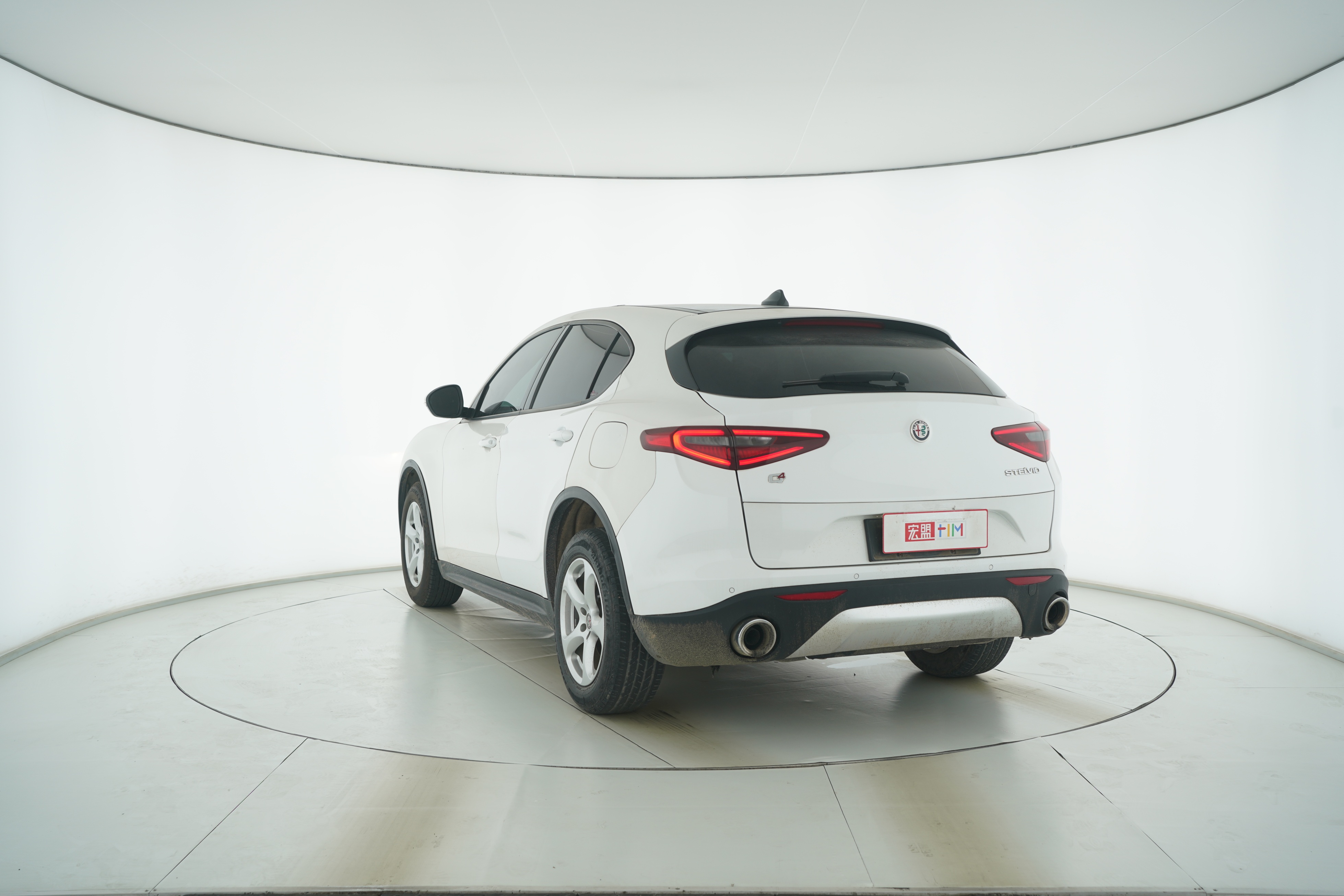 Alfa Romeo Stelvio Stanvio 2017 — фото 3