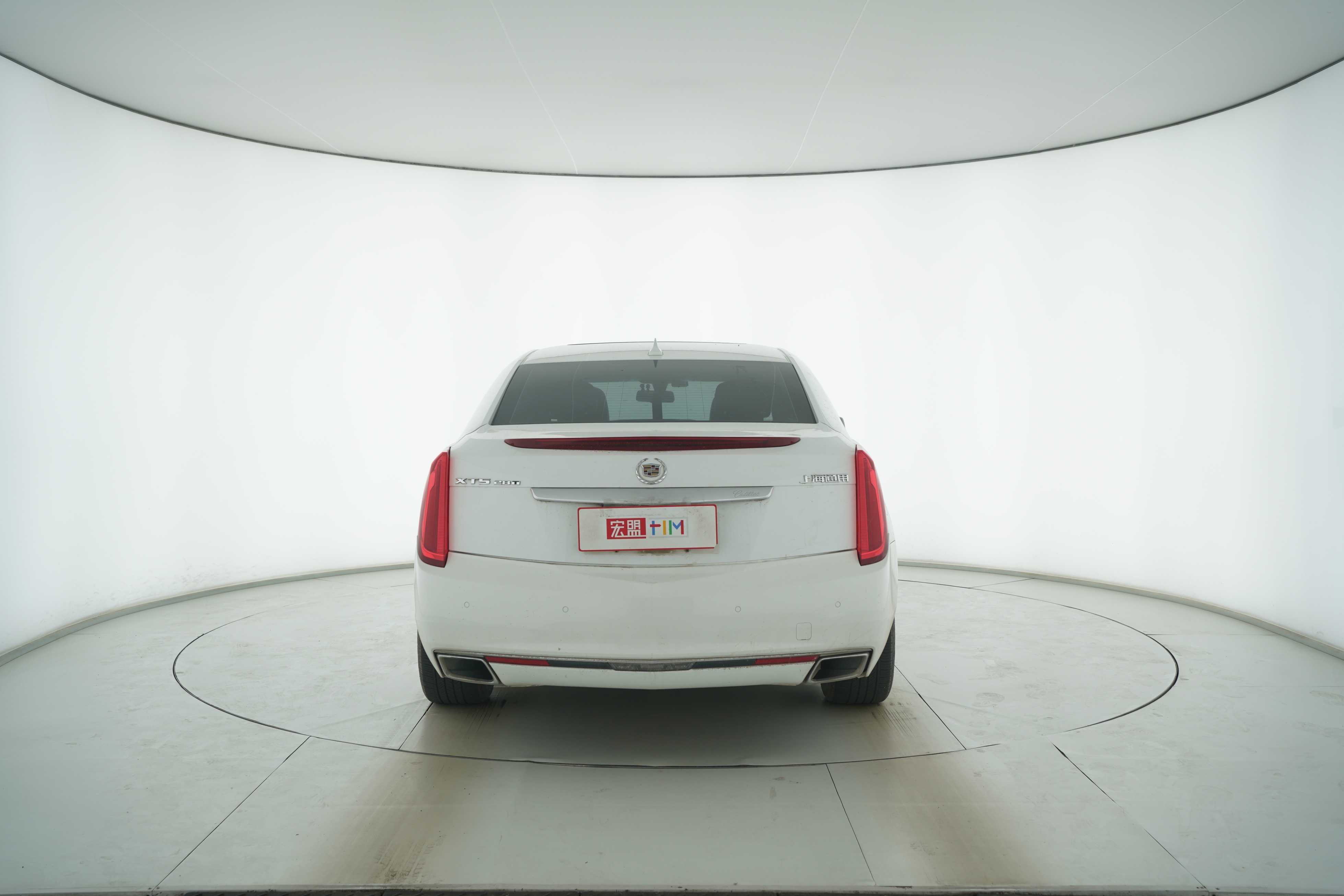 Cadillac XTS 2015 — фото 6