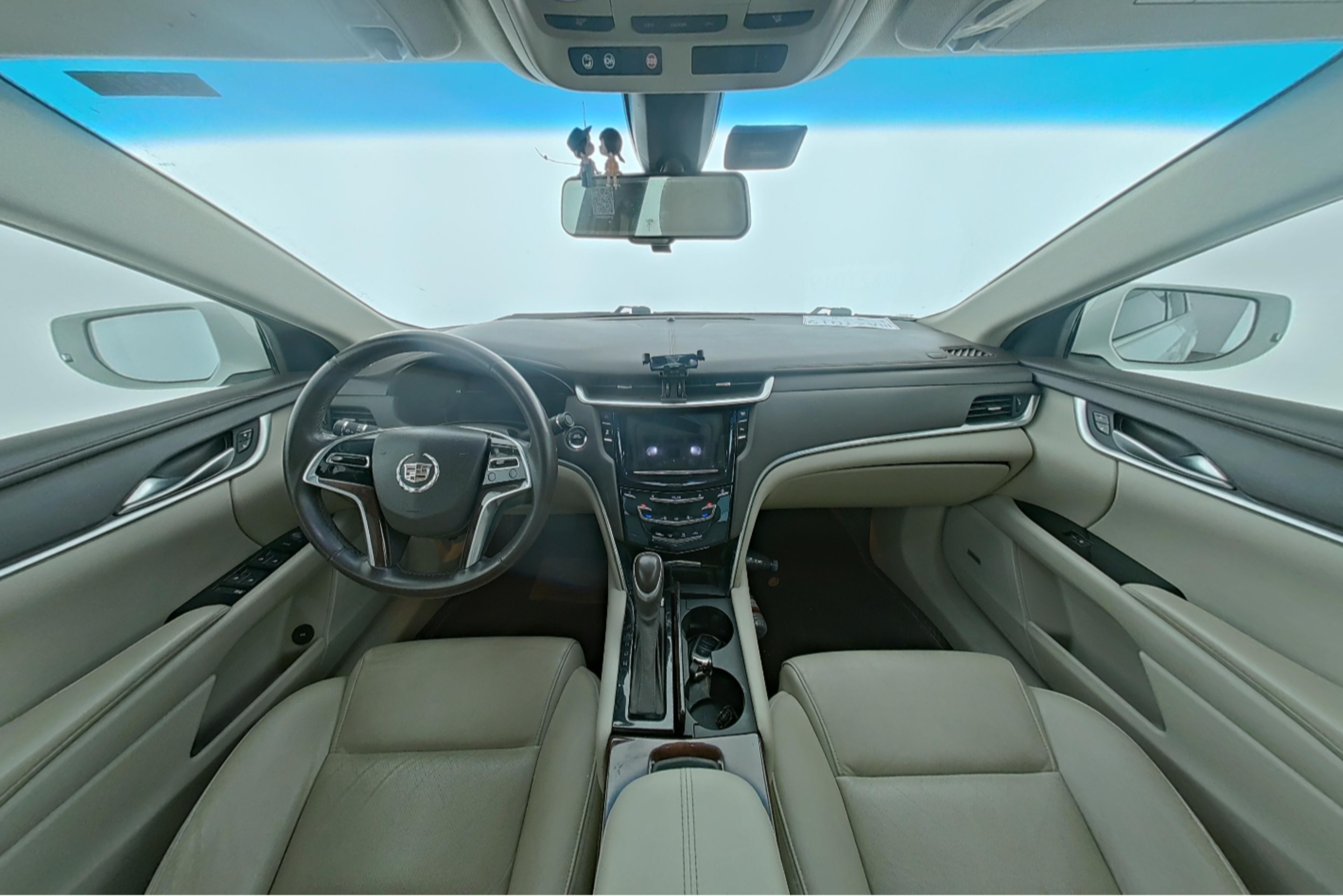 Cadillac XTS 2015 — фото 9