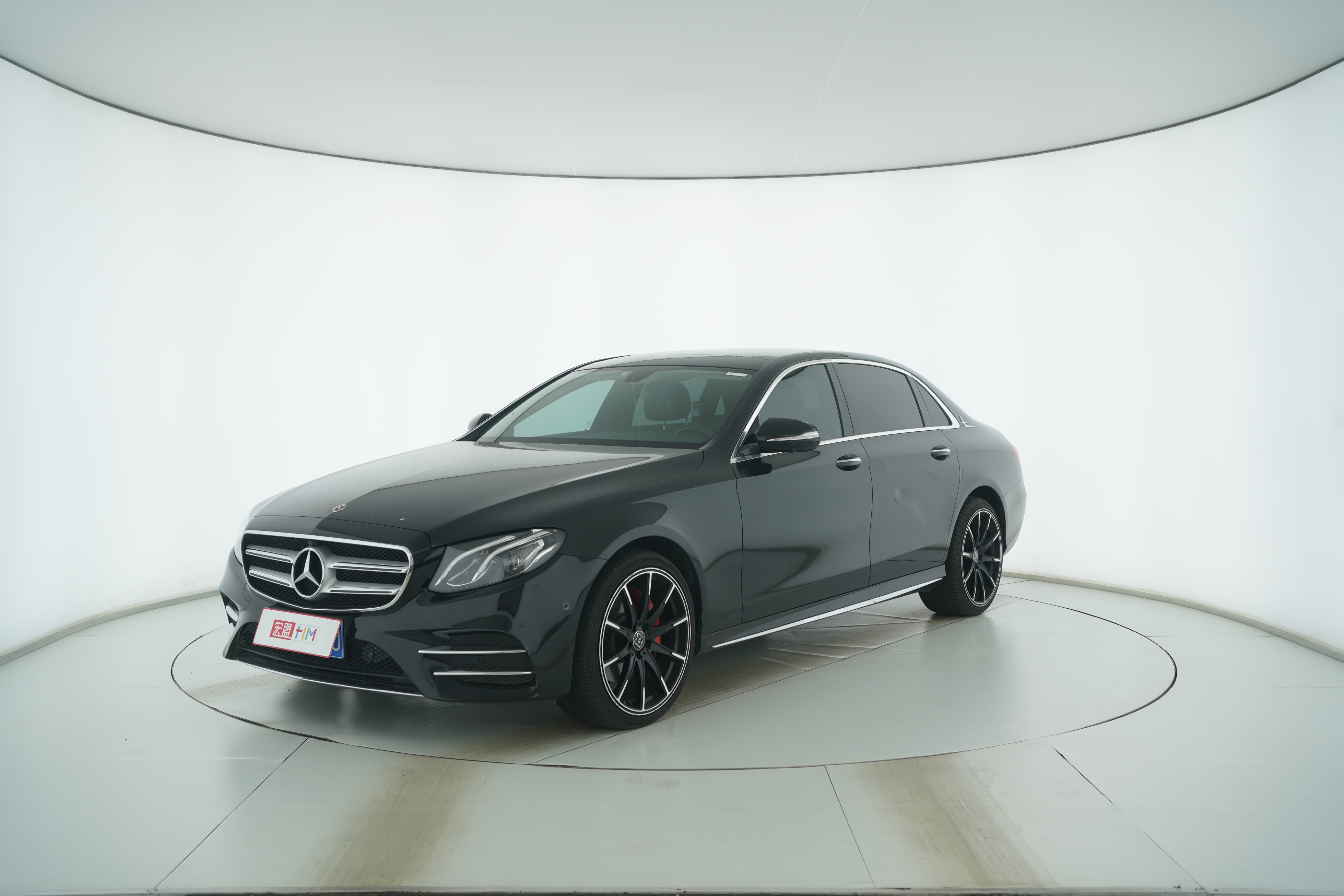 Mercedes Benz E-Class 2019 — фото 1