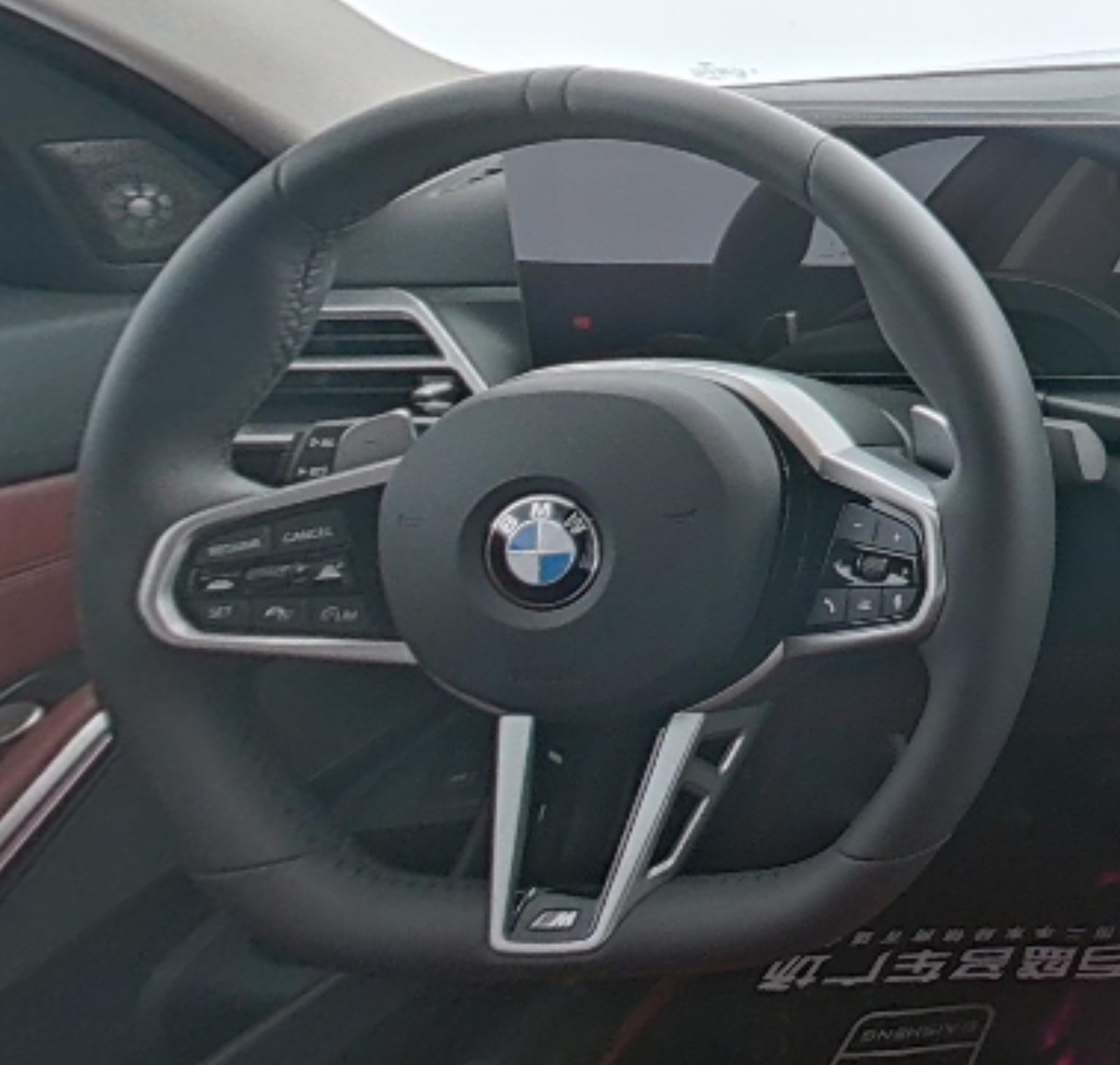 BMW 3 Series 2025 — фото 10
