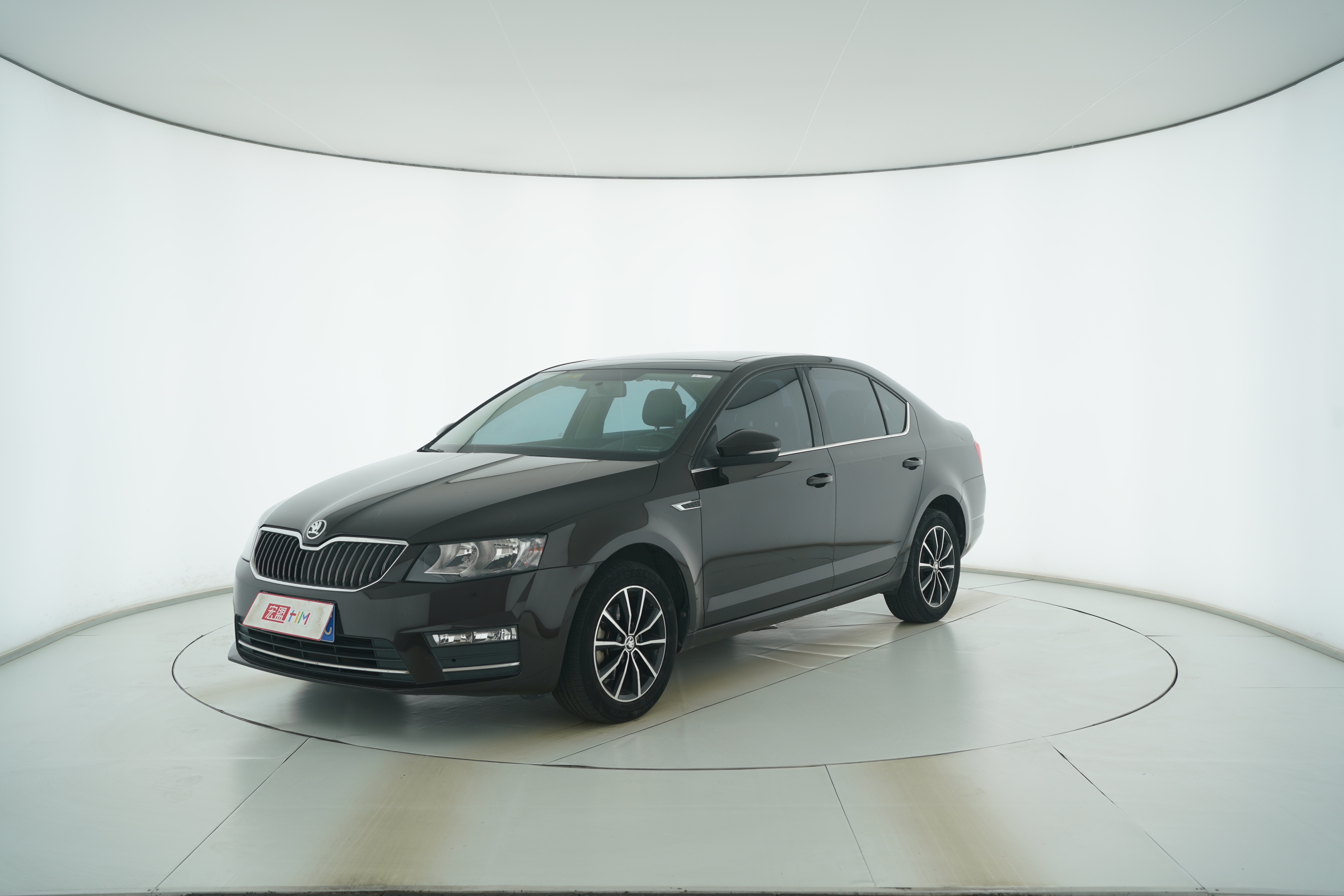 Skoda Sharp and Clear 2016 — фото 1