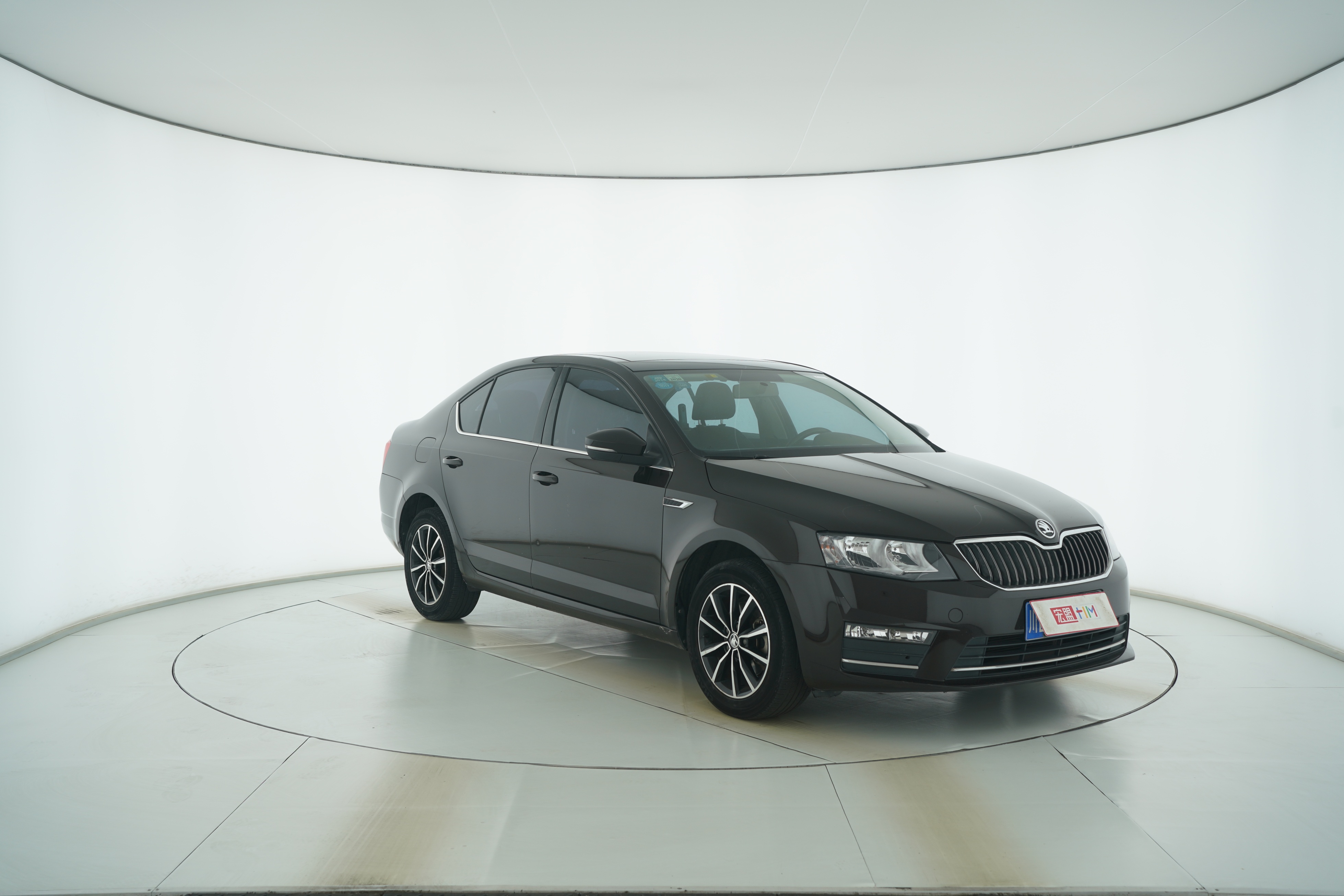 Skoda Sharp and Clear 2016 — фото 2