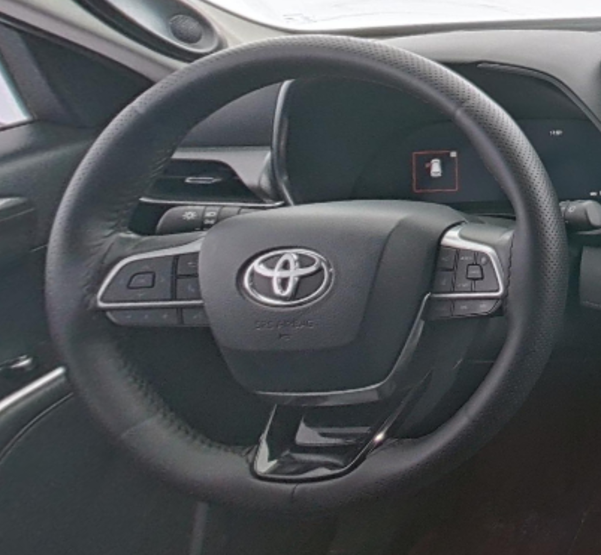 Toyota Highlander 2022 — фото 10
