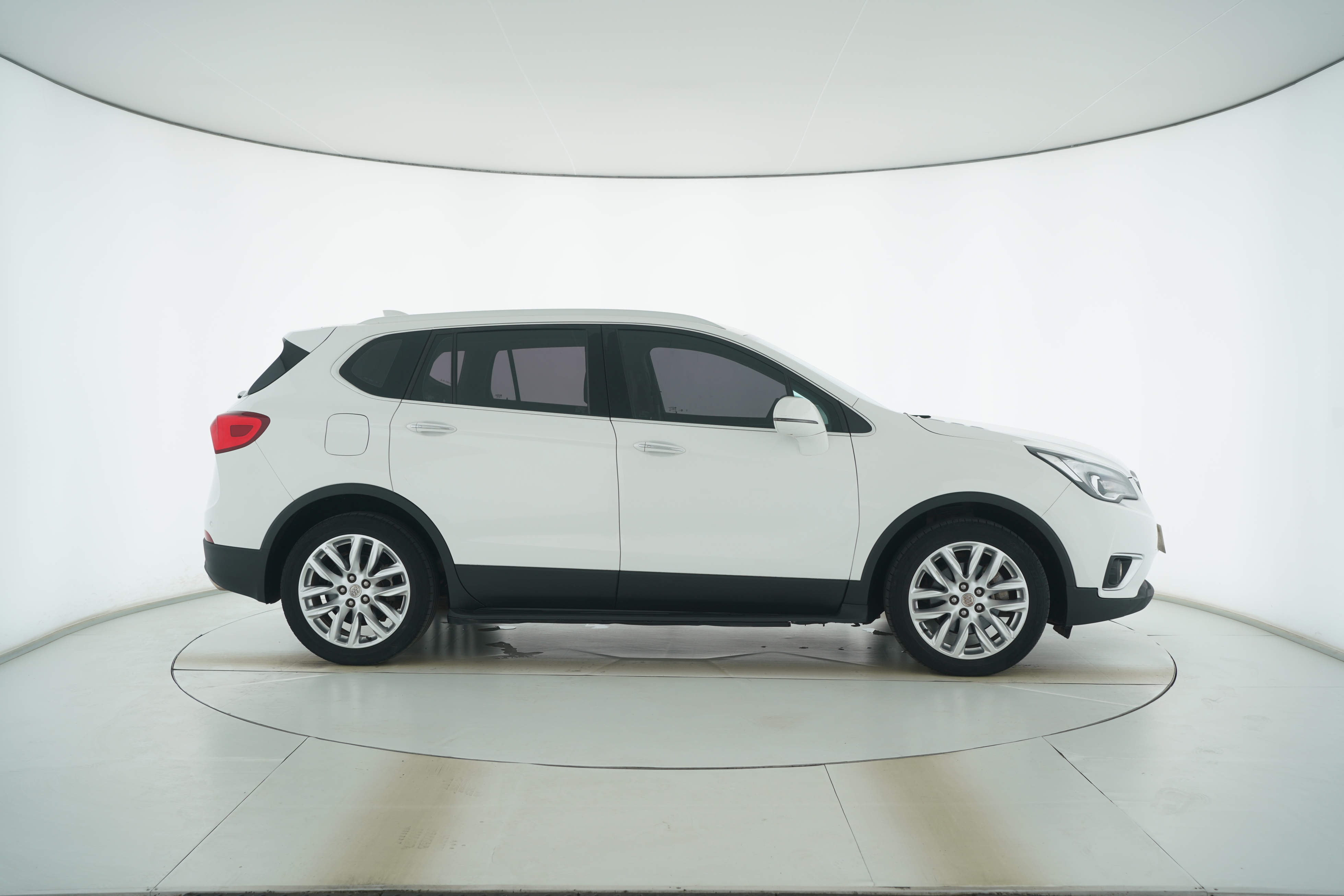 Buick Envision 2018 — фото 8