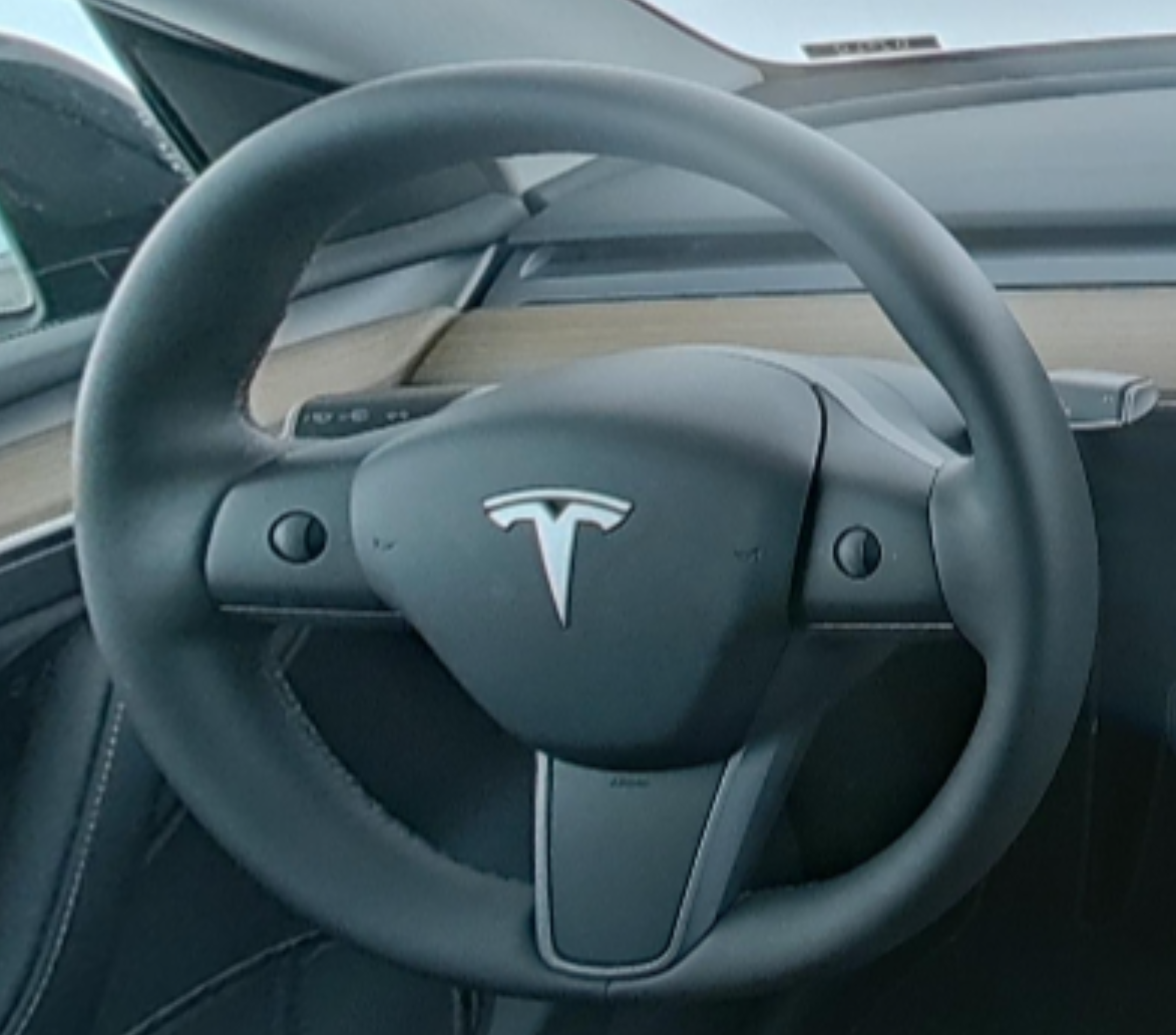Tesla Model Y 2022 — фото 10