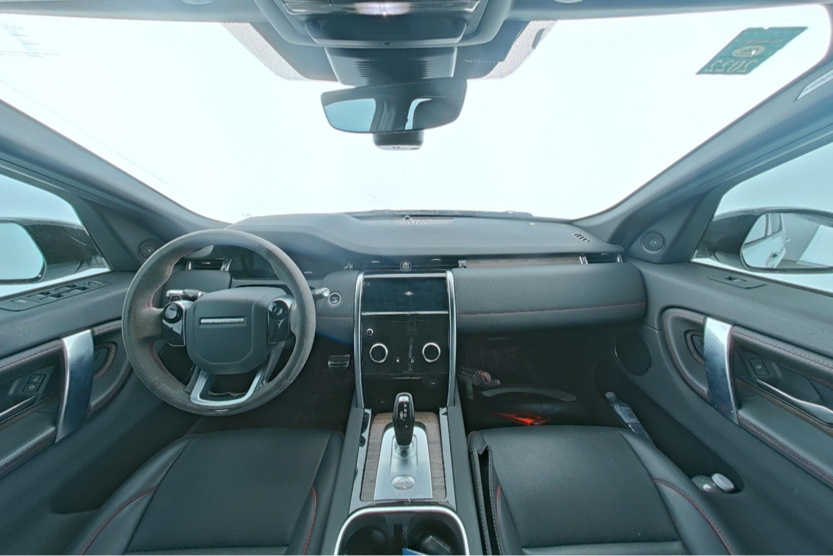 Land Rover Discover the Sports Version 2020 — фото 9