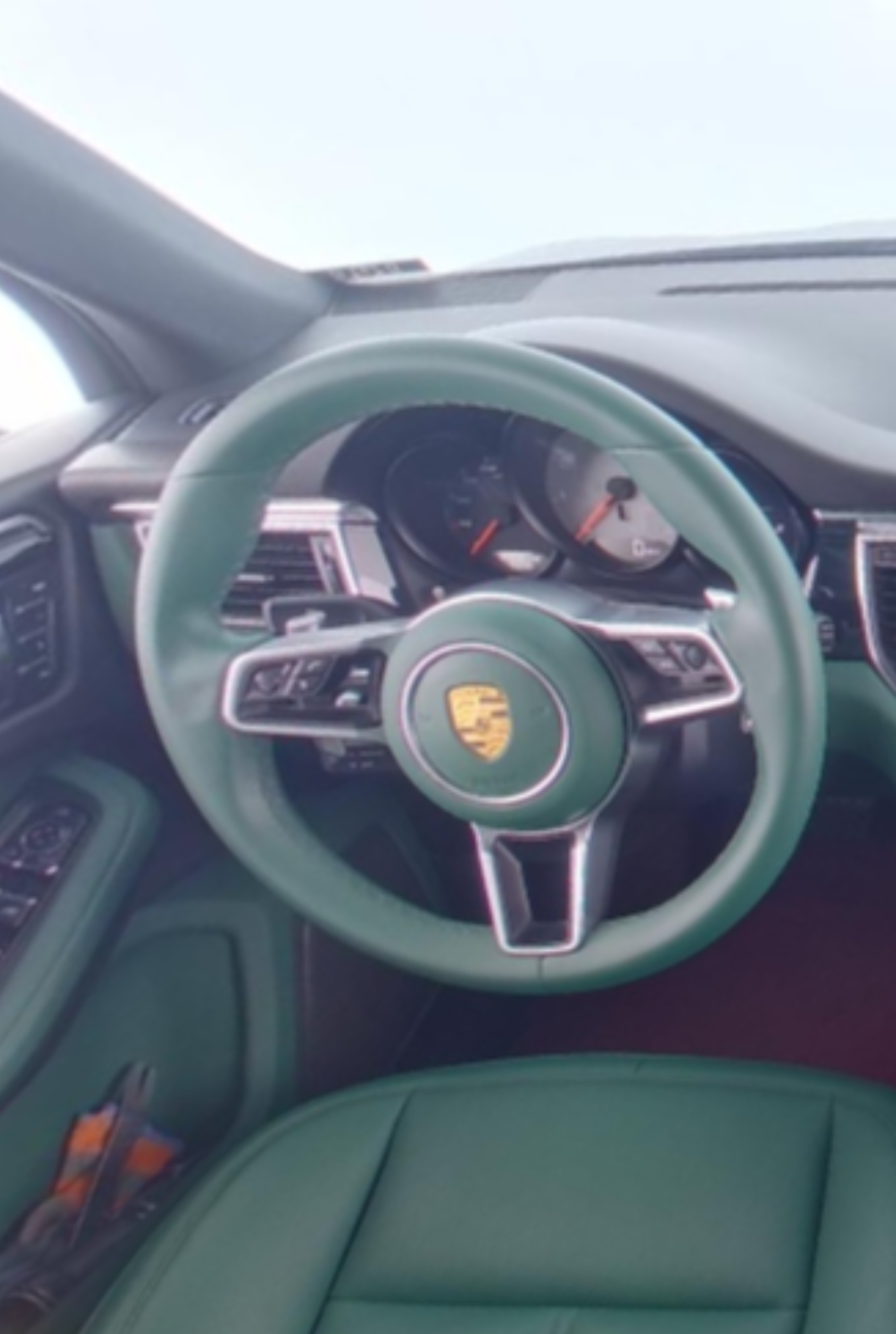 Porsche Macan 2014 — фото 10
