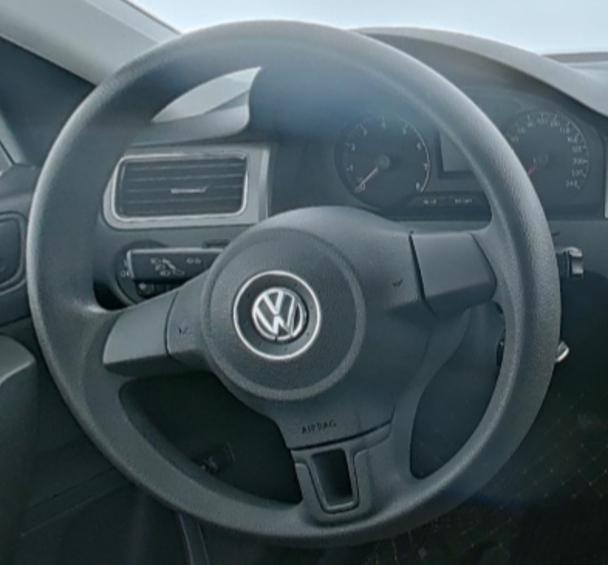 Volkswagen Santana 2015 — фото 10