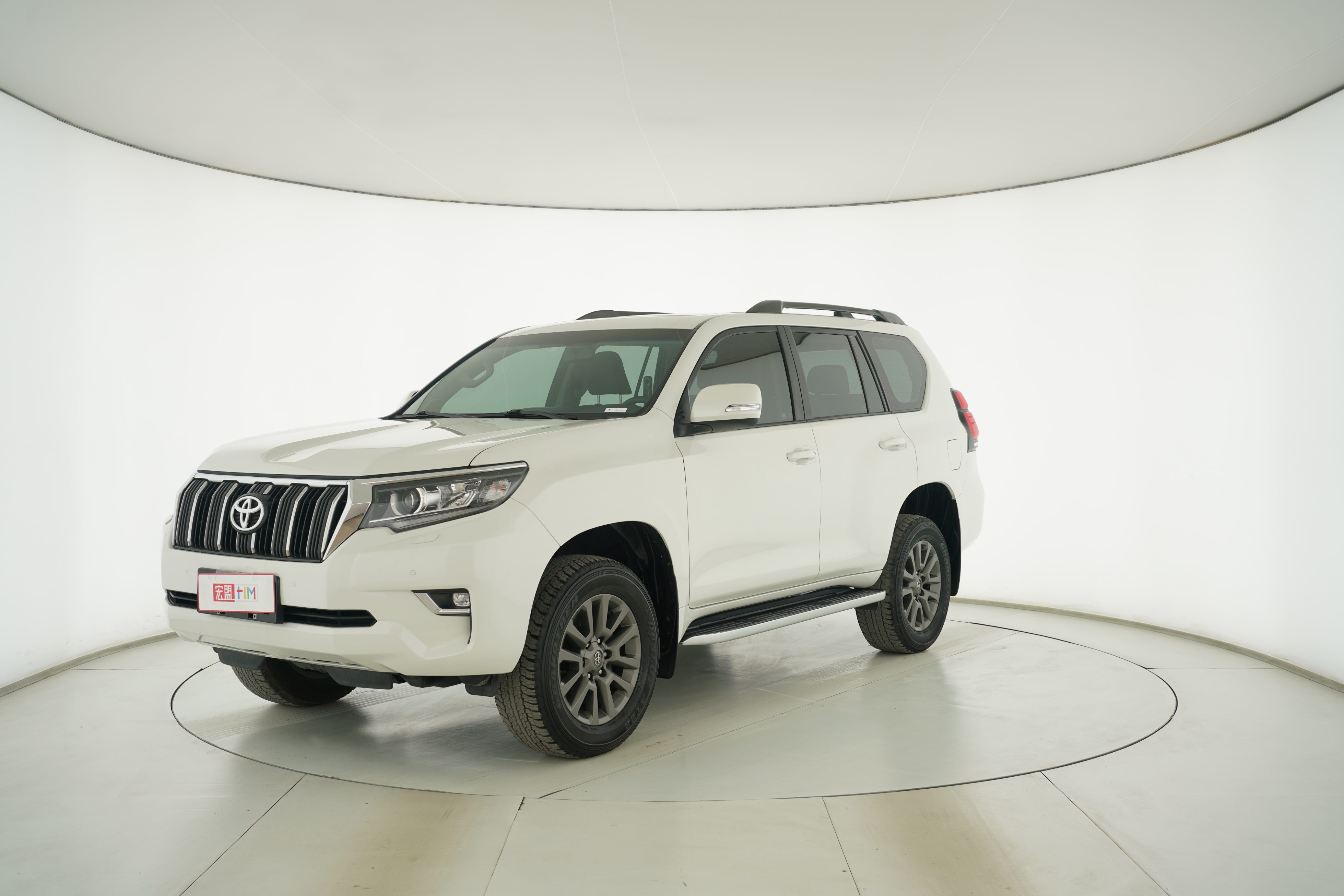 Toyota Prado 2018 — фото 1