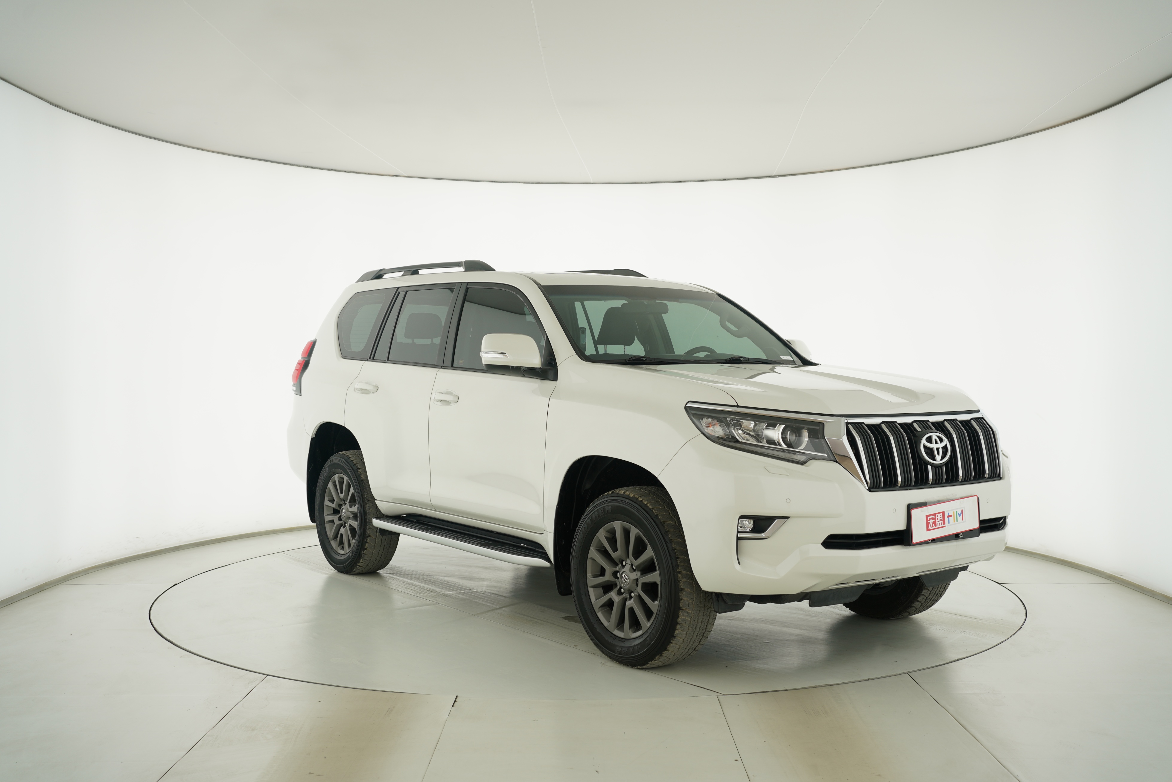 Toyota Prado 2018 — фото 2