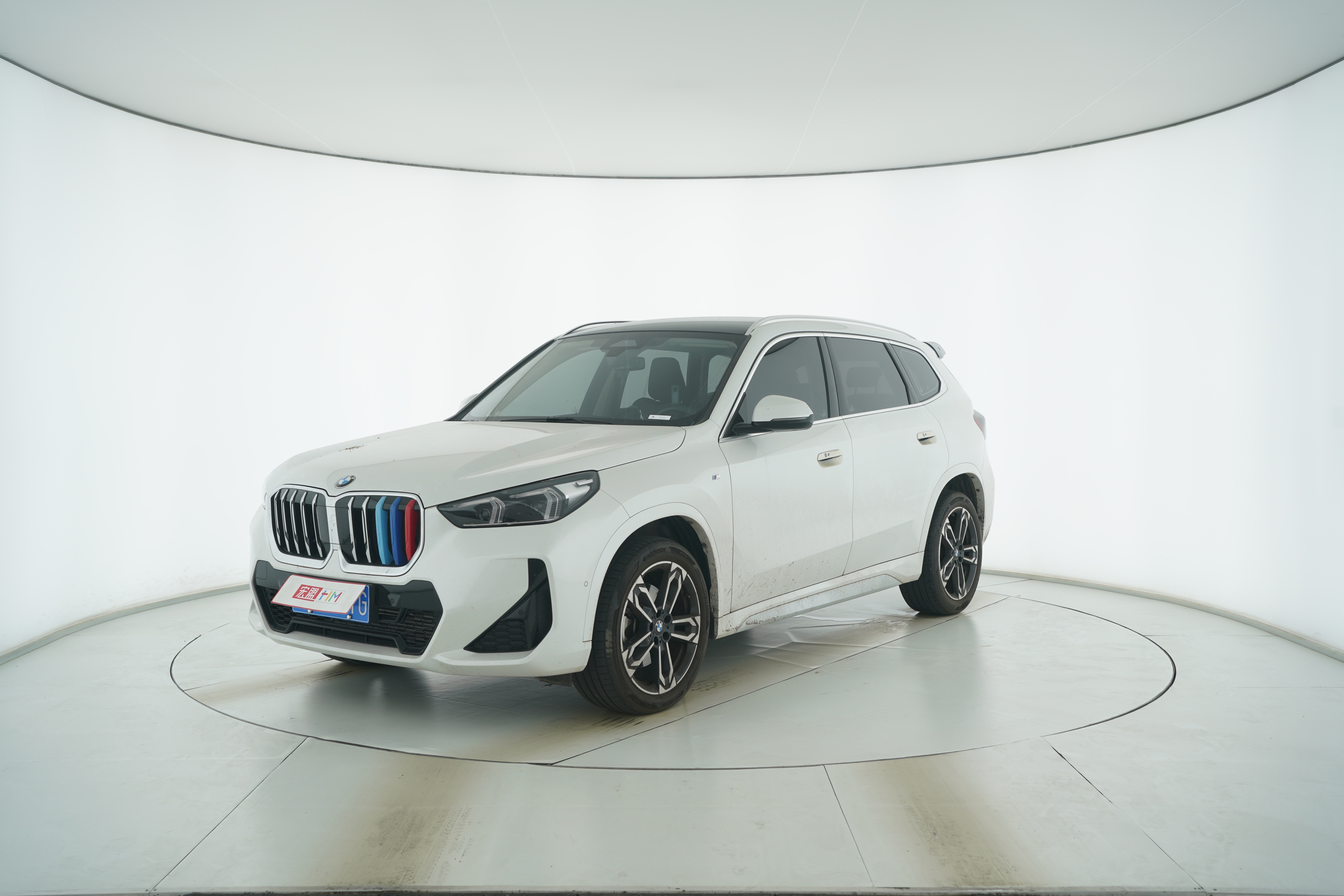 BMW X1 2023 — фото 1
