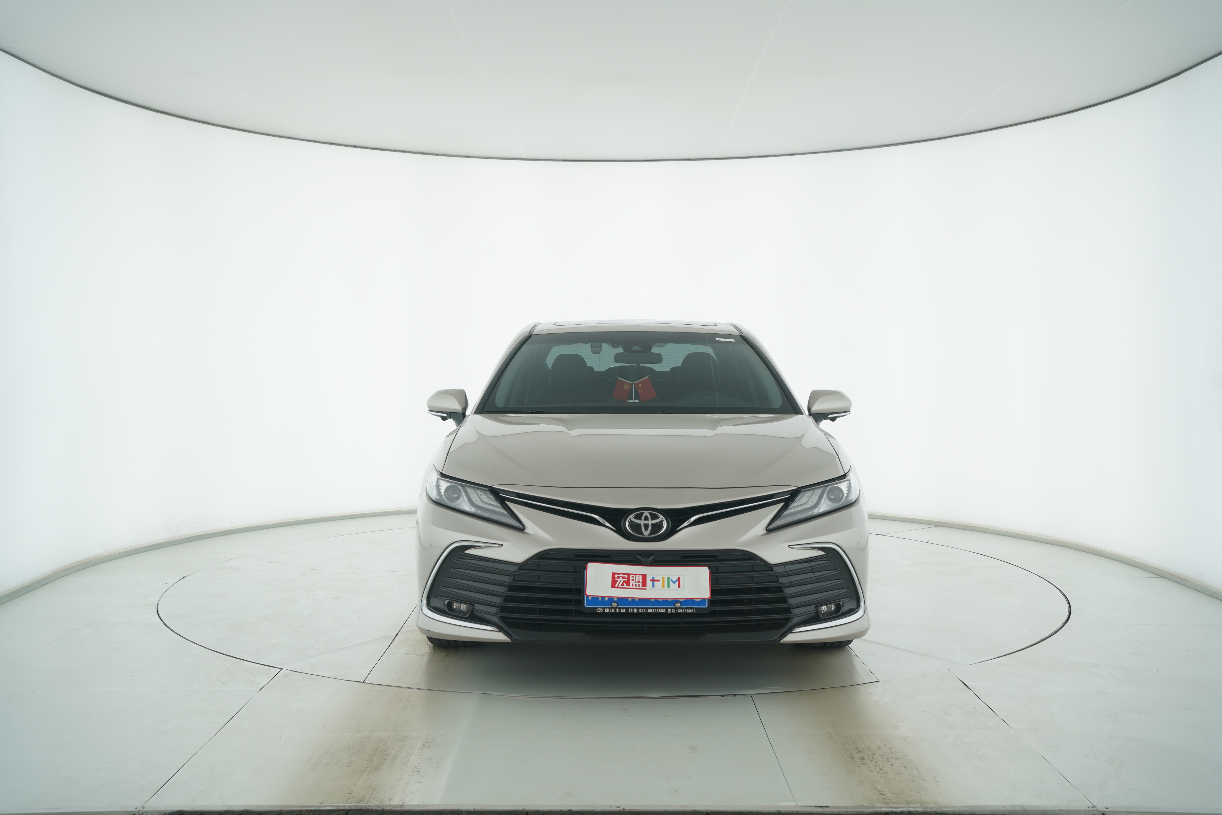 Toyota Camry 2021 — фото 5