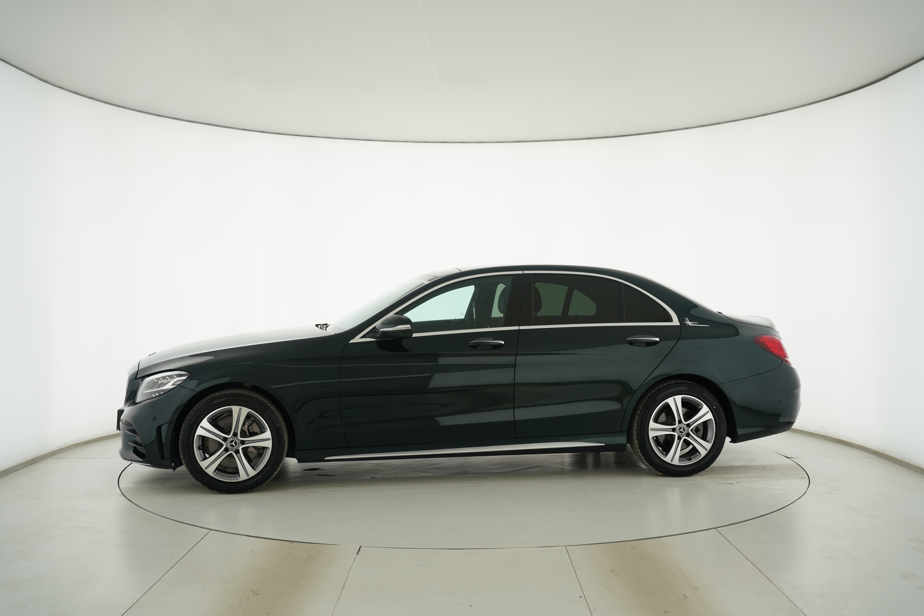 Mercedes Benz C-Class 2020 — фото 7